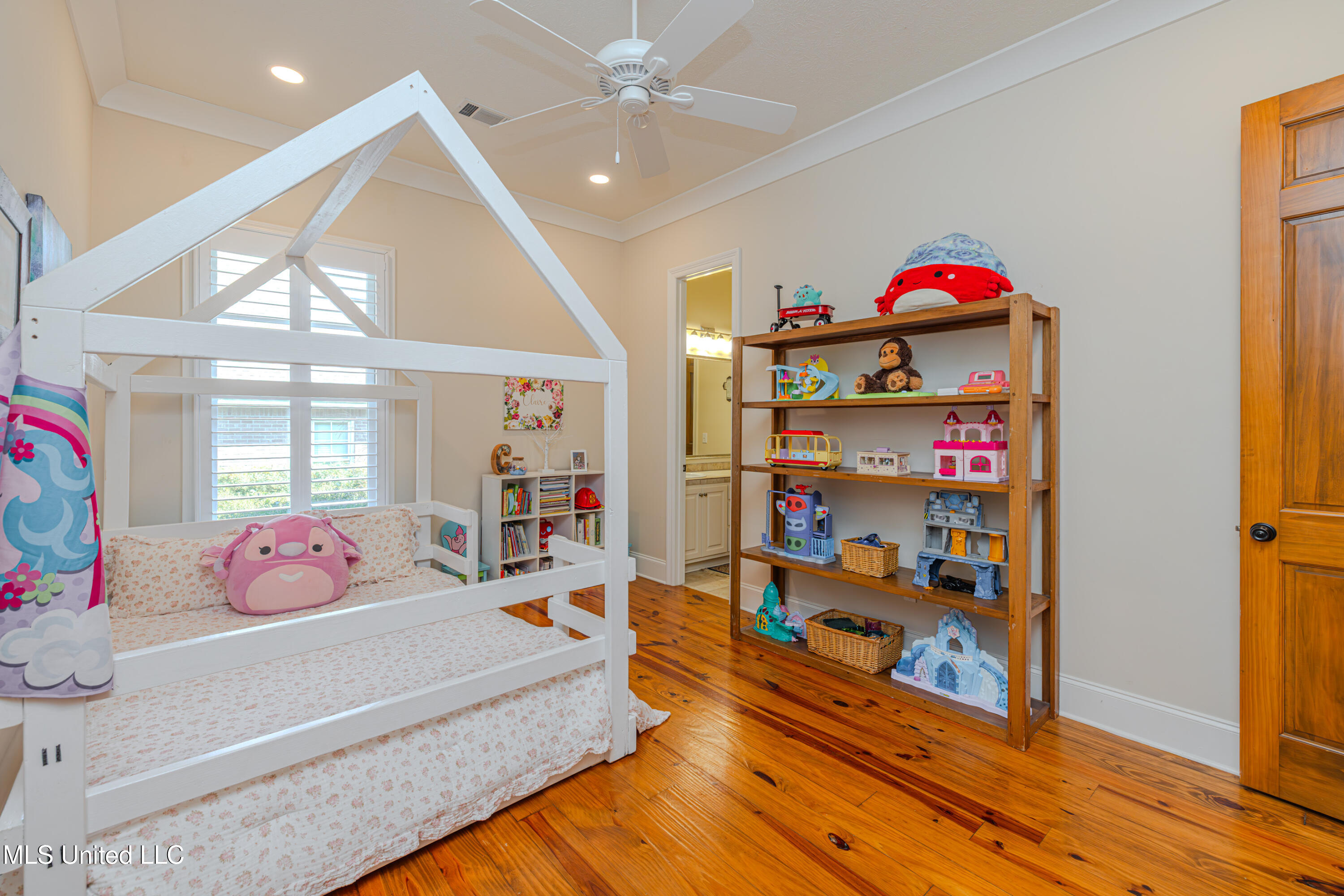 104 Laird Avenue Property Photo 47