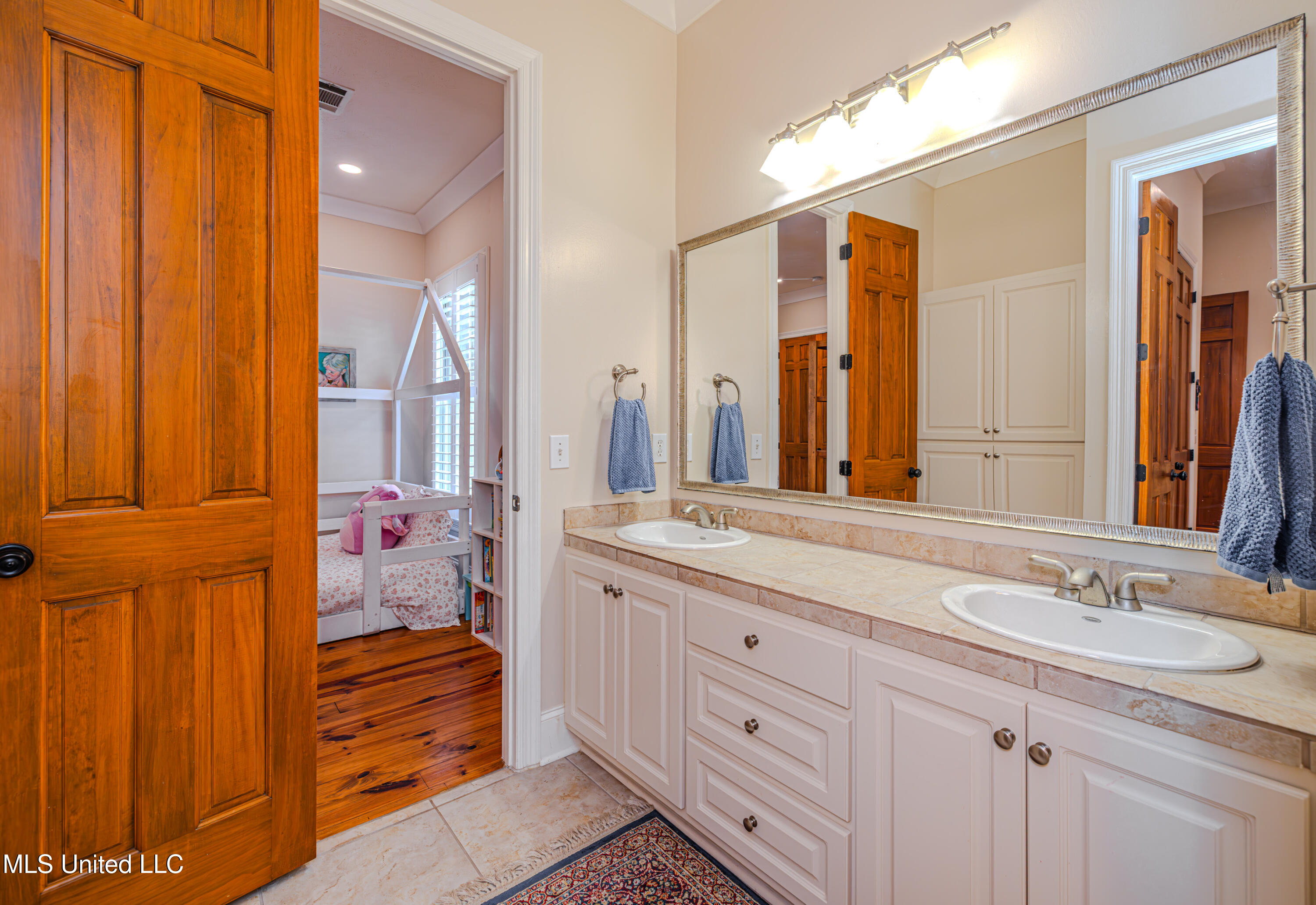 104 Laird Avenue Property Photo 51