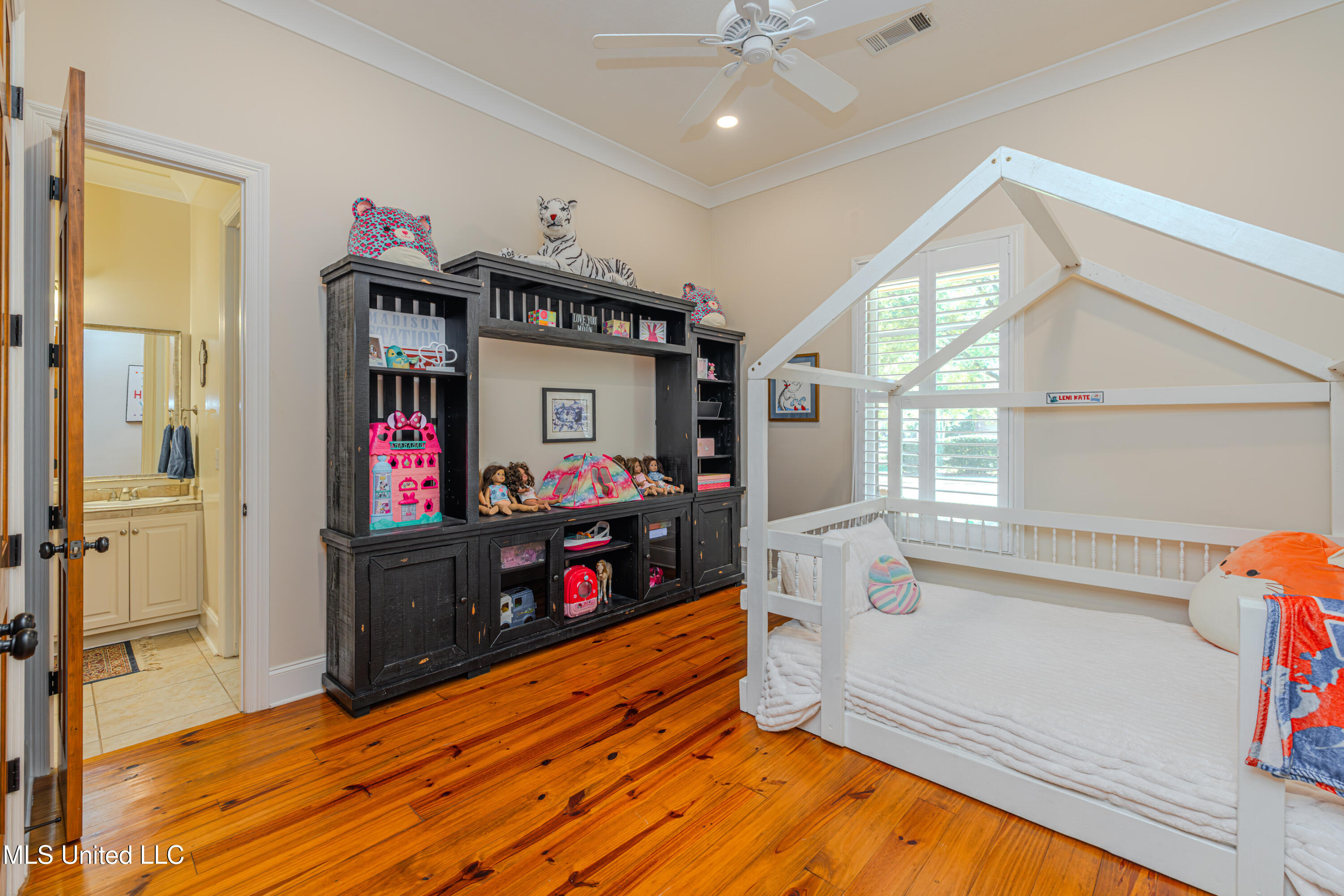 104 Laird Avenue Property Photo 54