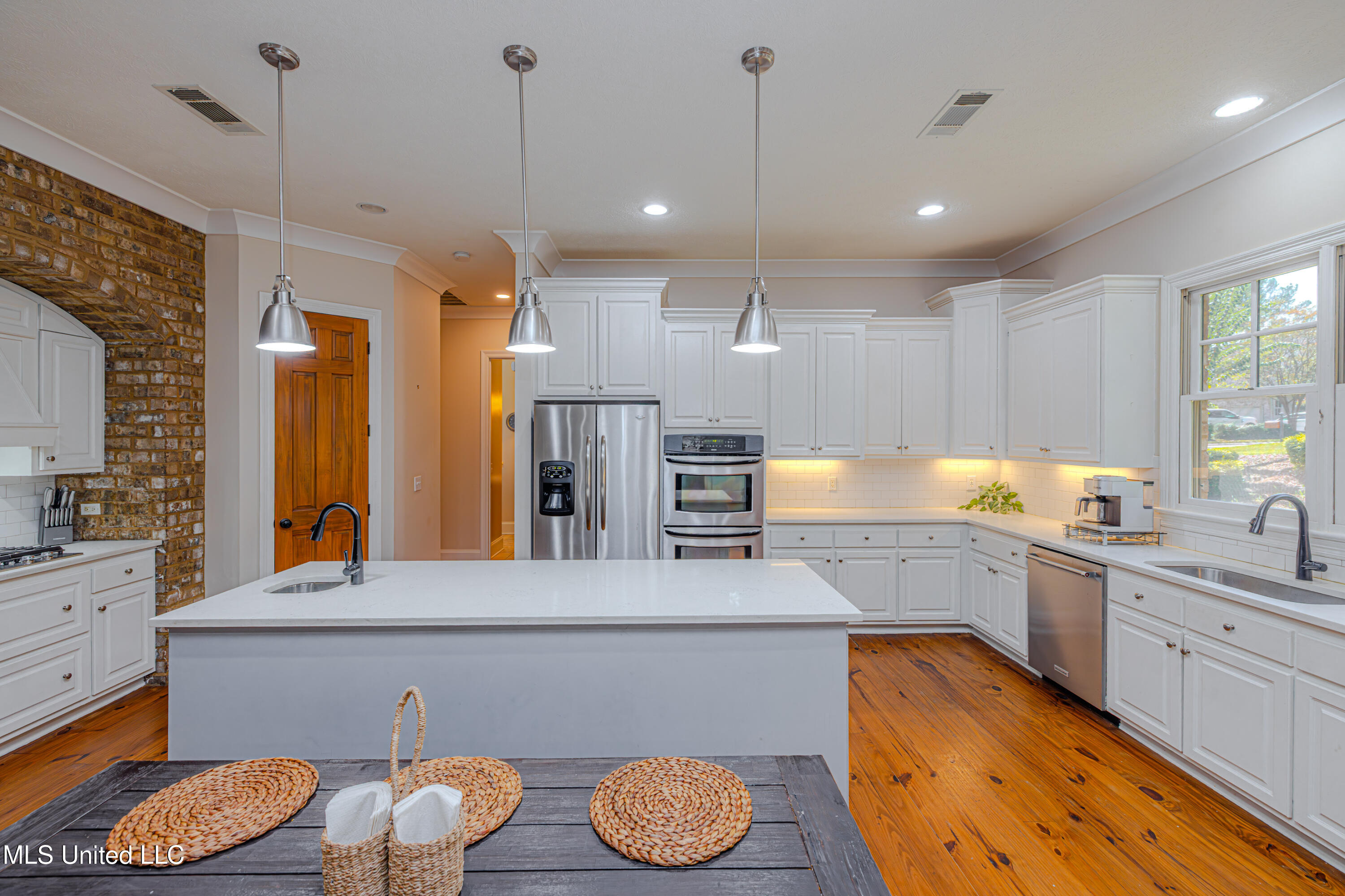 104 Laird Avenue Property Photo 69