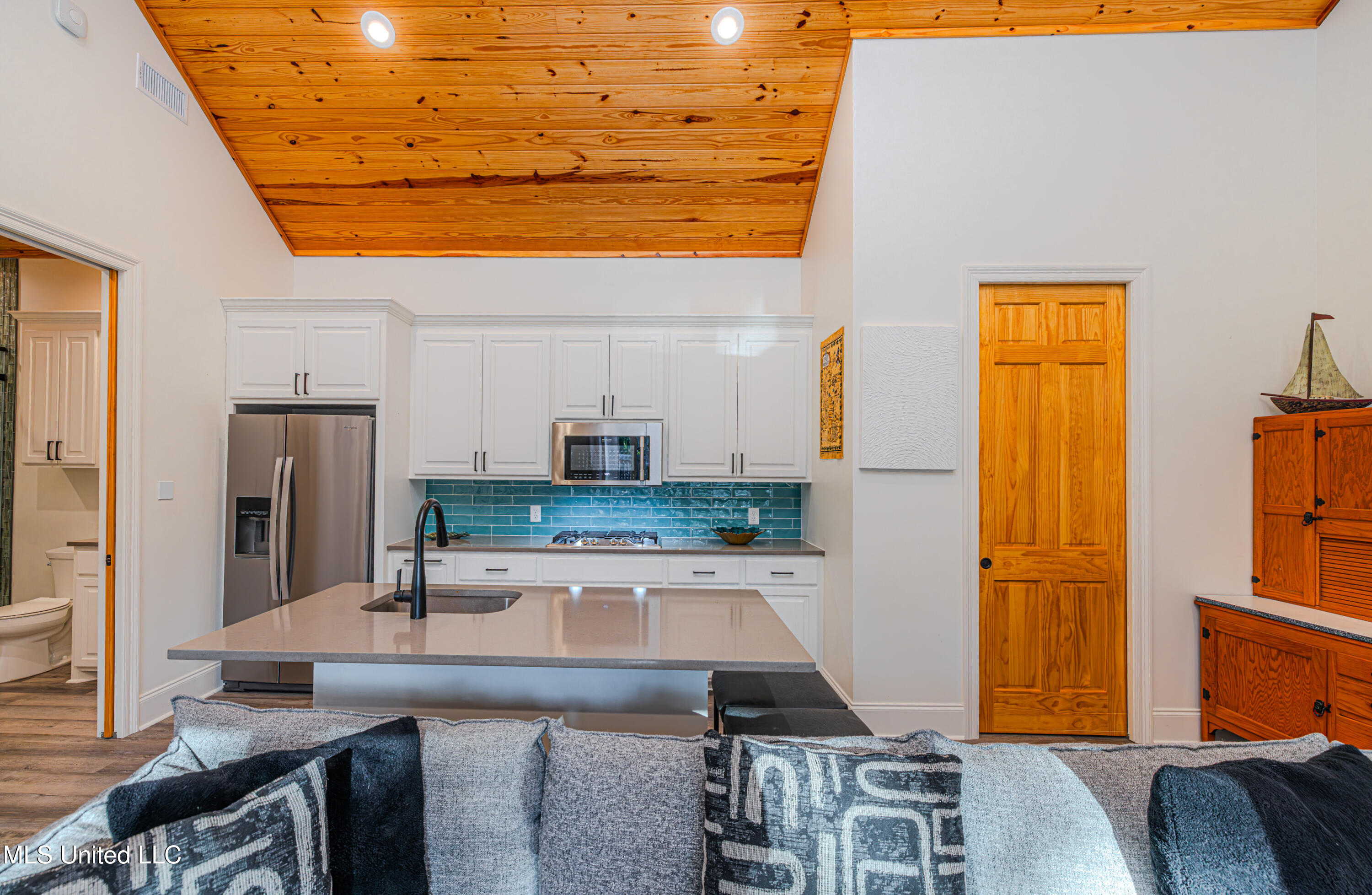 104 Laird Avenue Property Photo 83