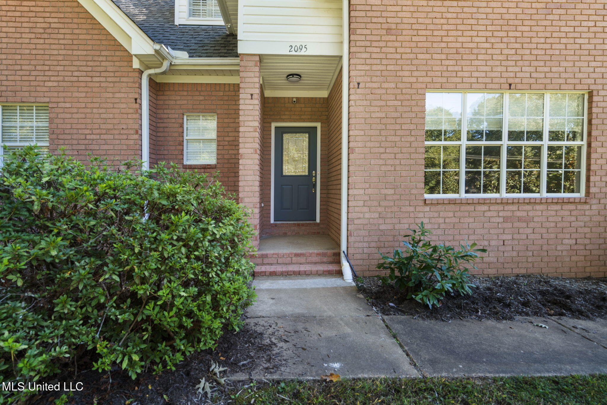 2095 Tall Tree Drive Property Photo 34