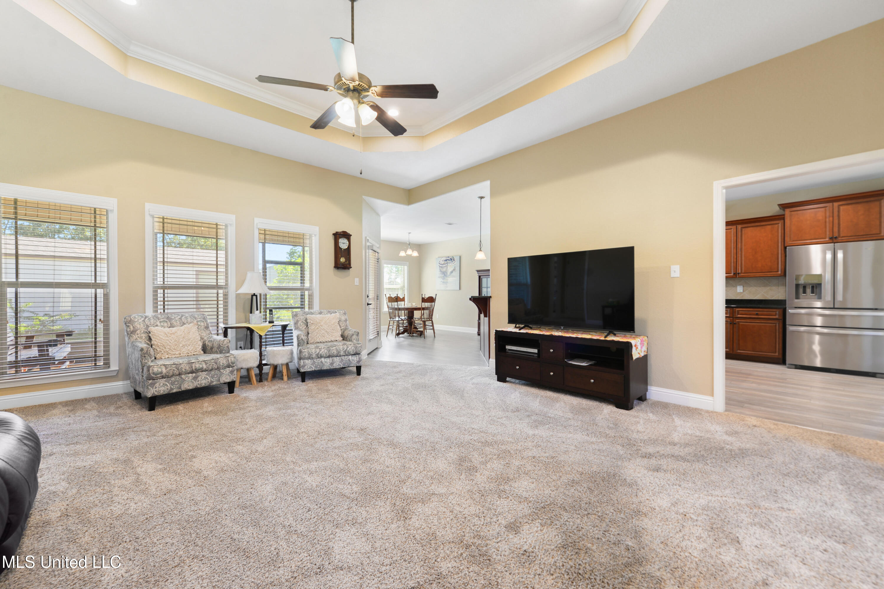 14105 Glendale Road Property Photo 4