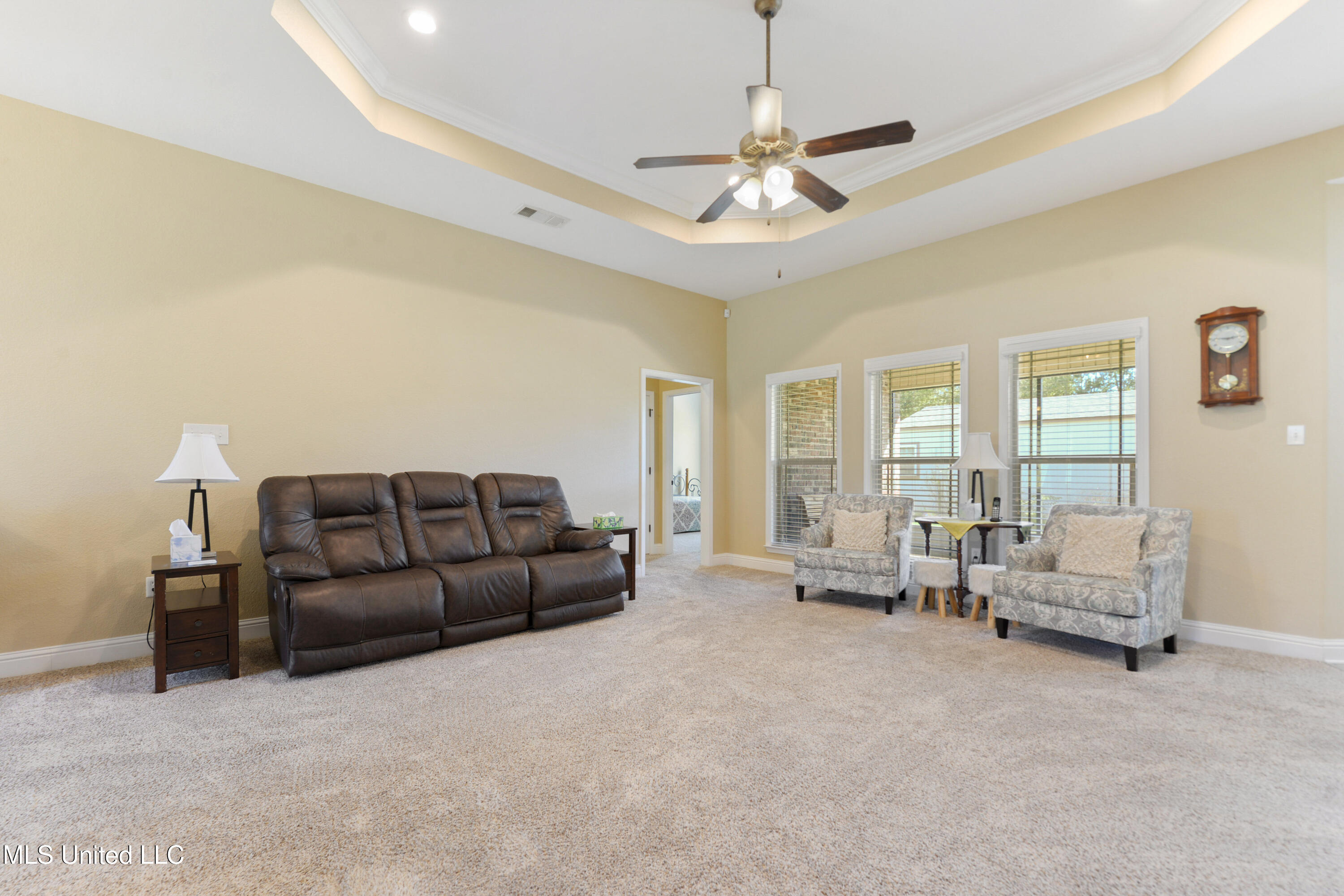 14105 Glendale Road Property Photo 5