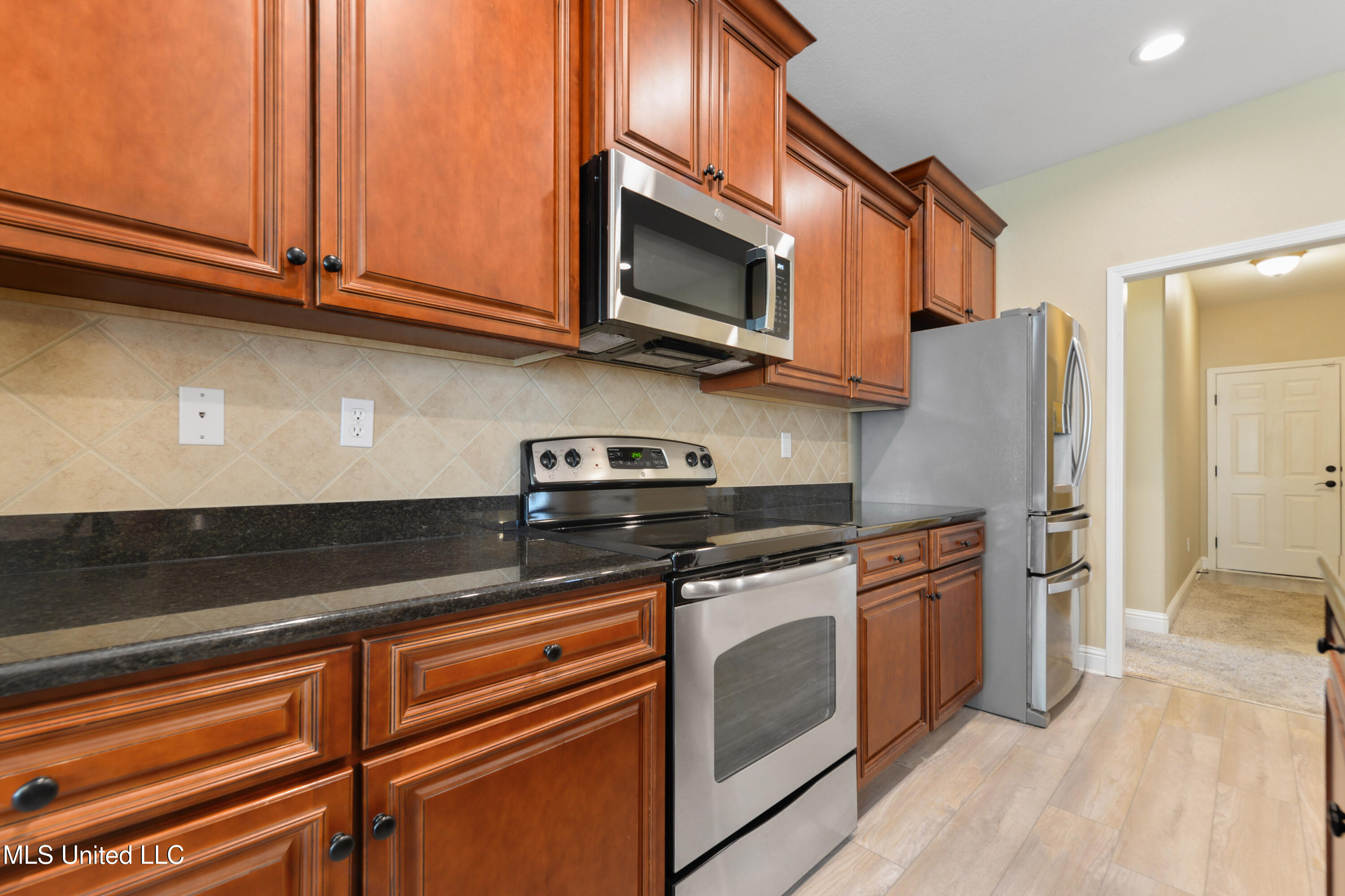 14105 Glendale Road Property Photo 12