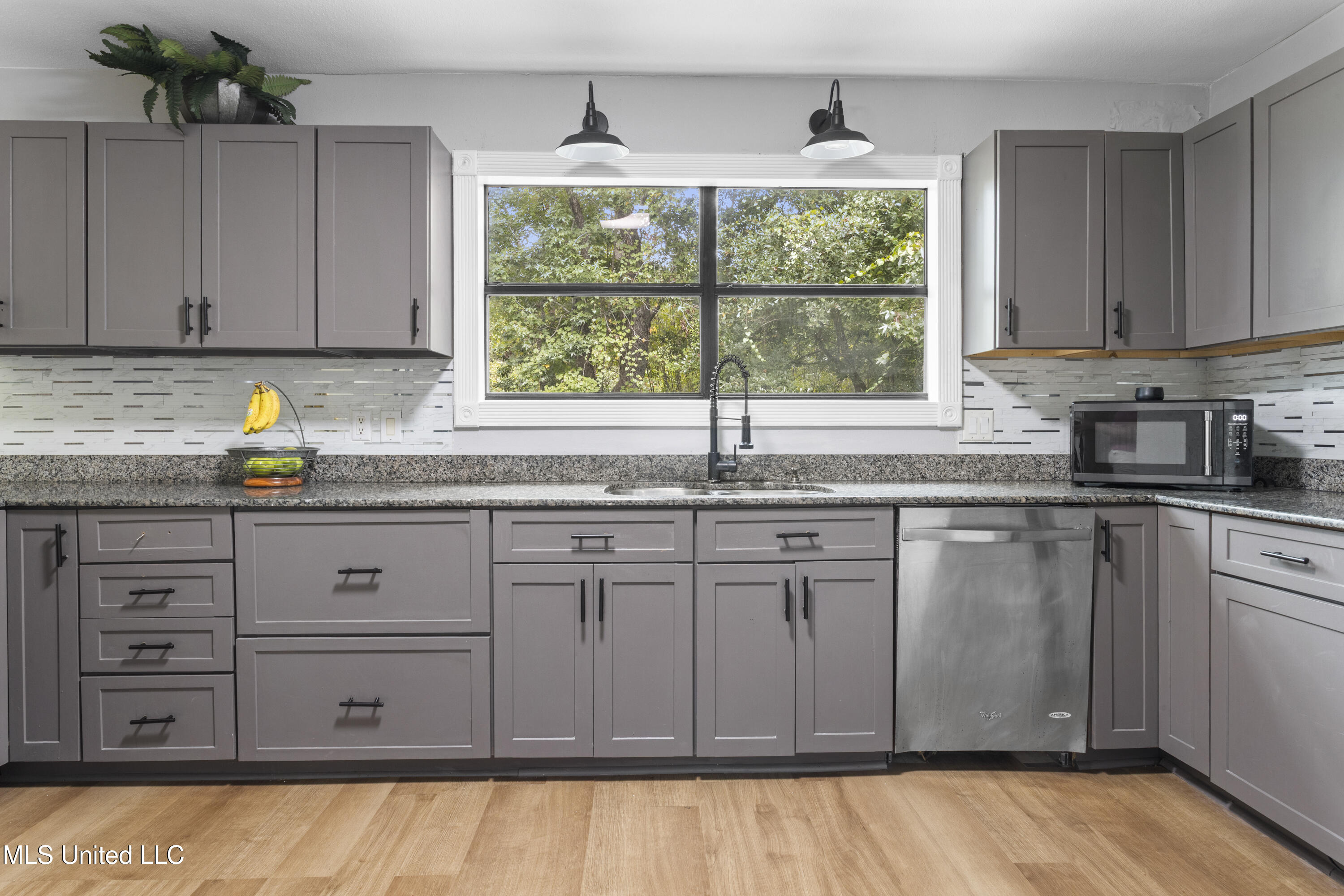 1501 Willowbend Drive Property Photo 12