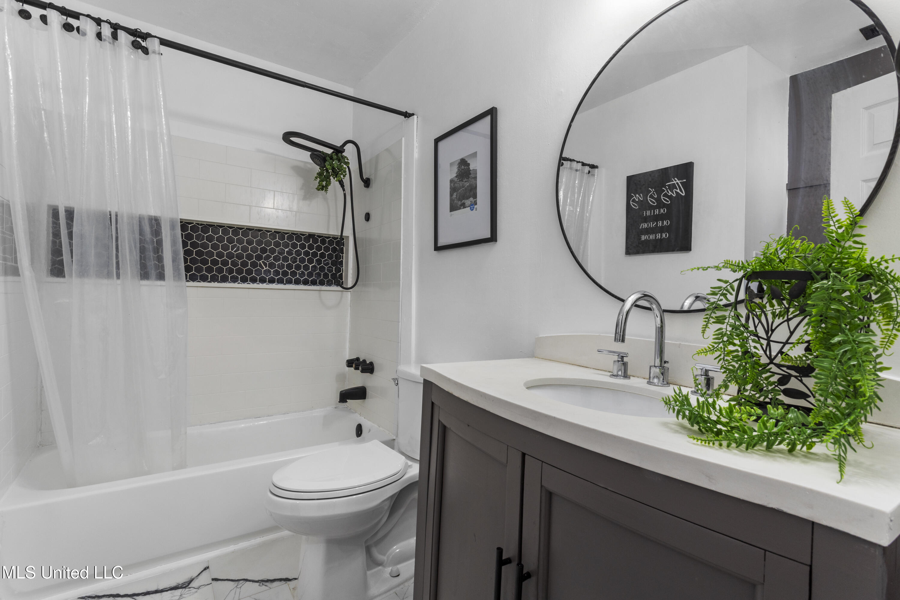 1501 Willowbend Drive Property Photo 17