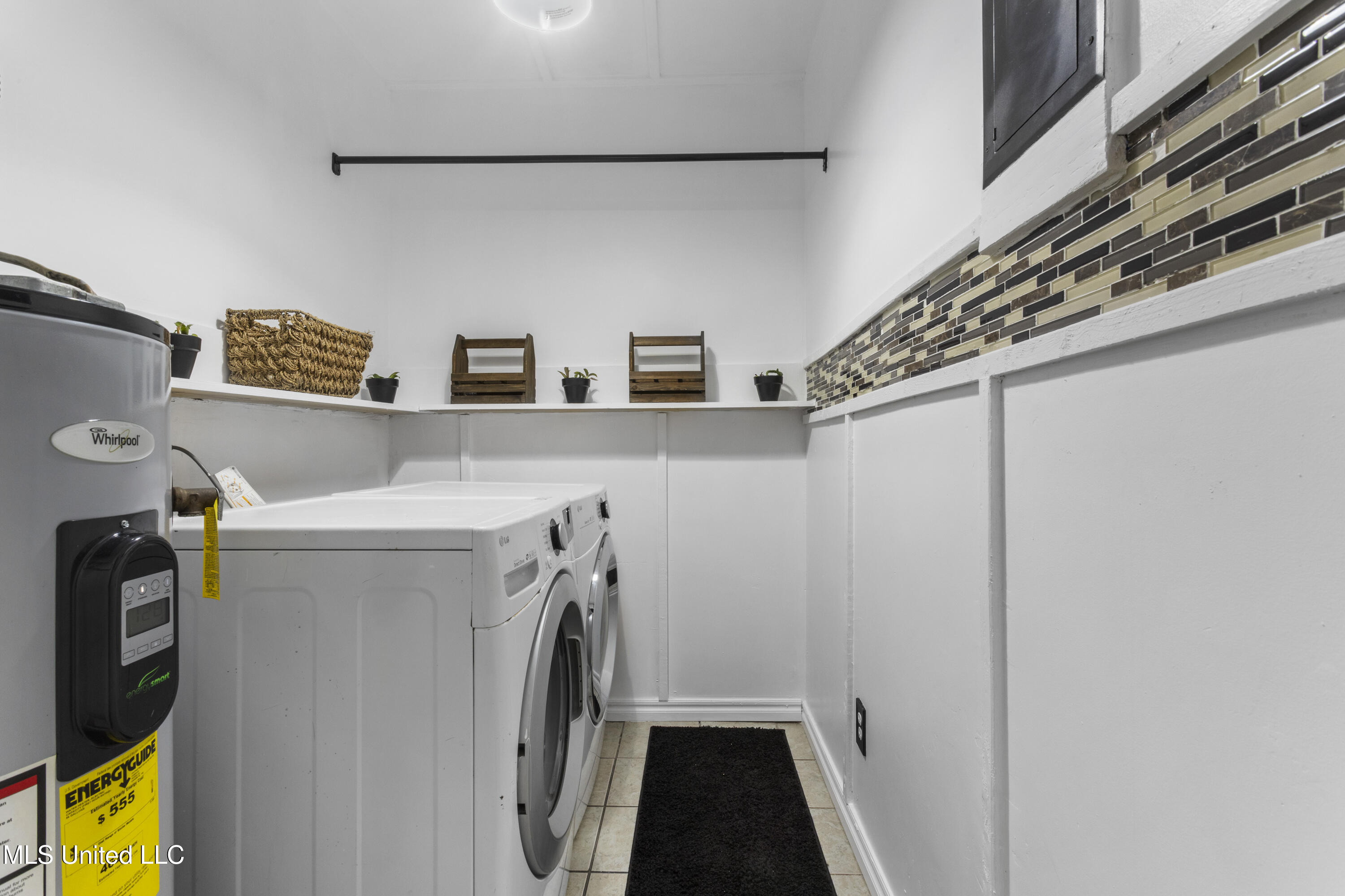 1501 Willowbend Drive Property Photo 24