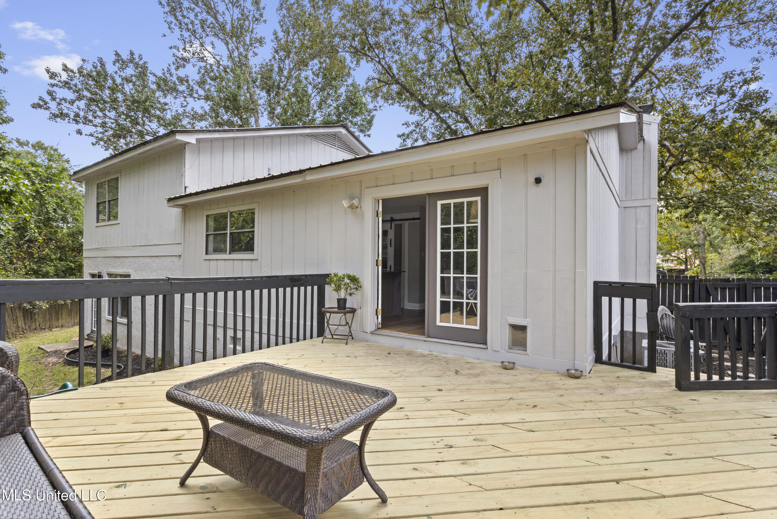 1501 Willowbend Drive Property Photo 25