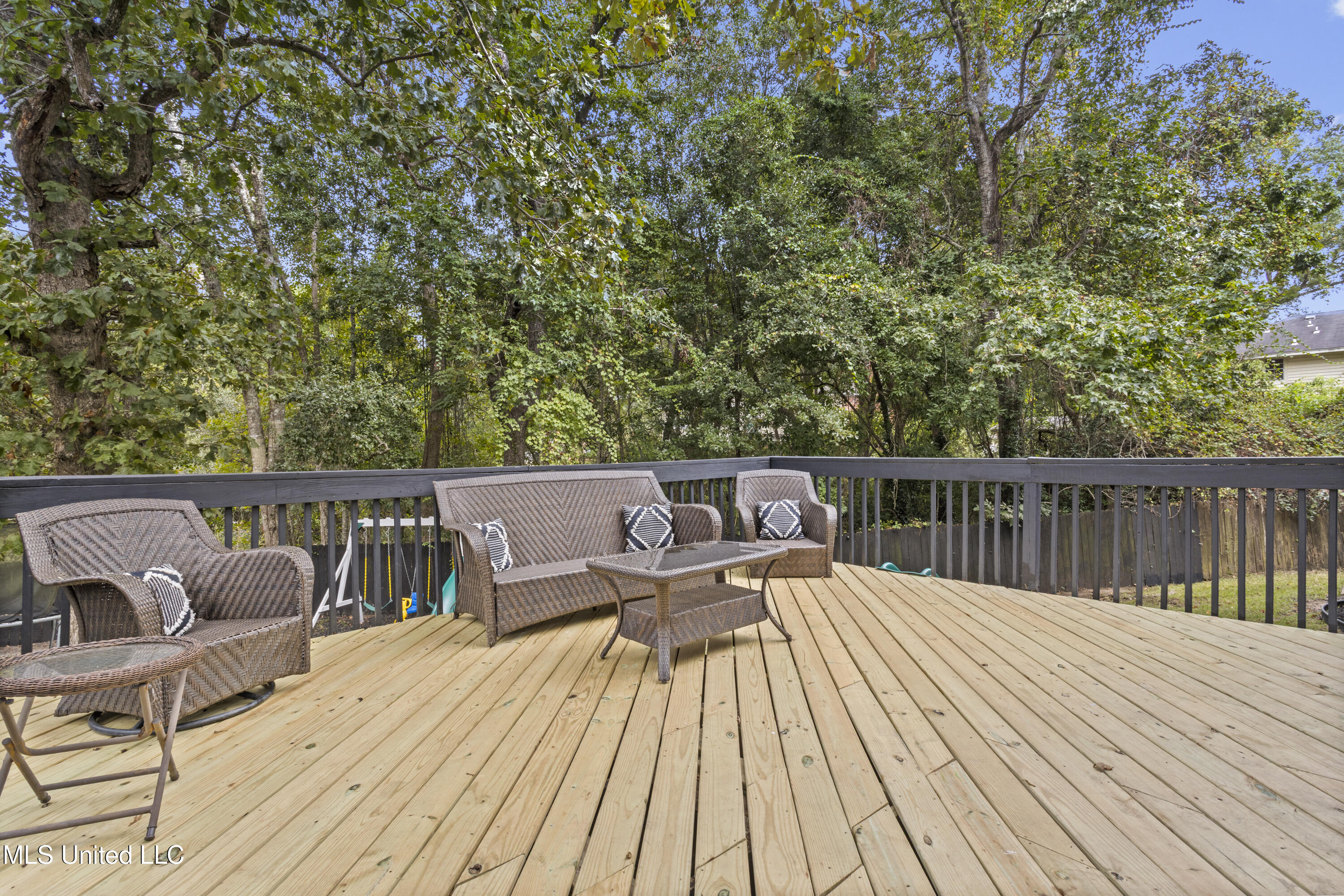 1501 Willowbend Drive Property Photo 26