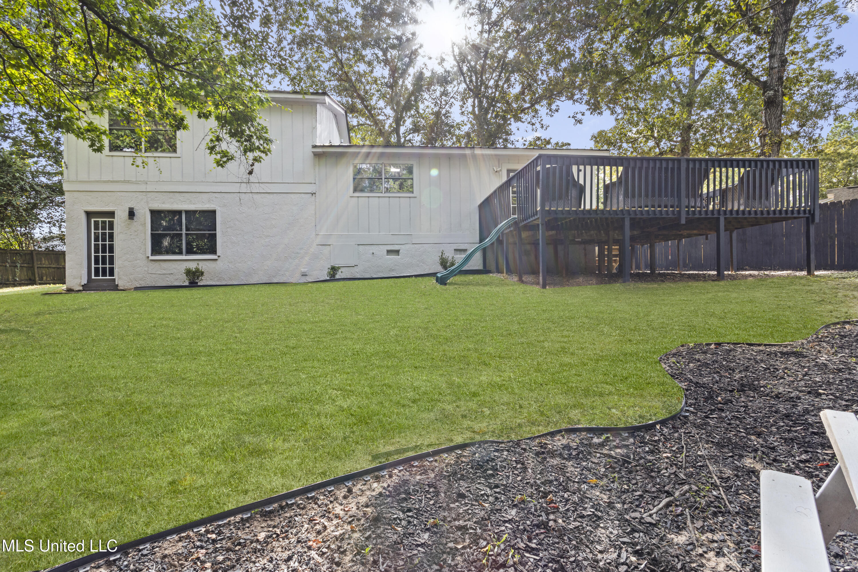 1501 Willowbend Drive Property Photo 28