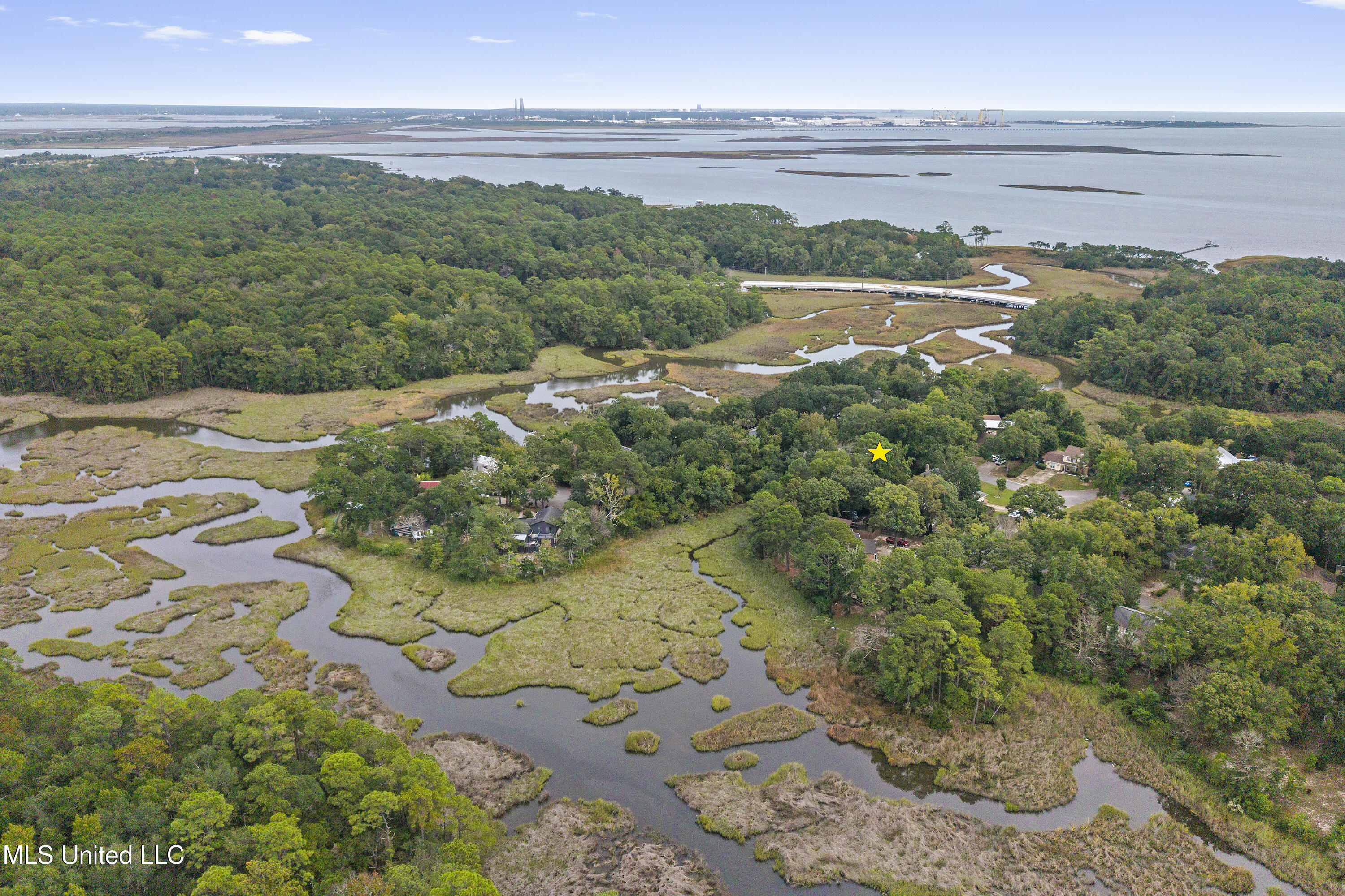 1501 Willowbend Drive Property Photo 32