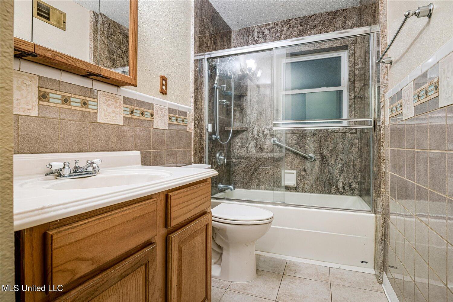 1776 Brown Cove Property Photo 18