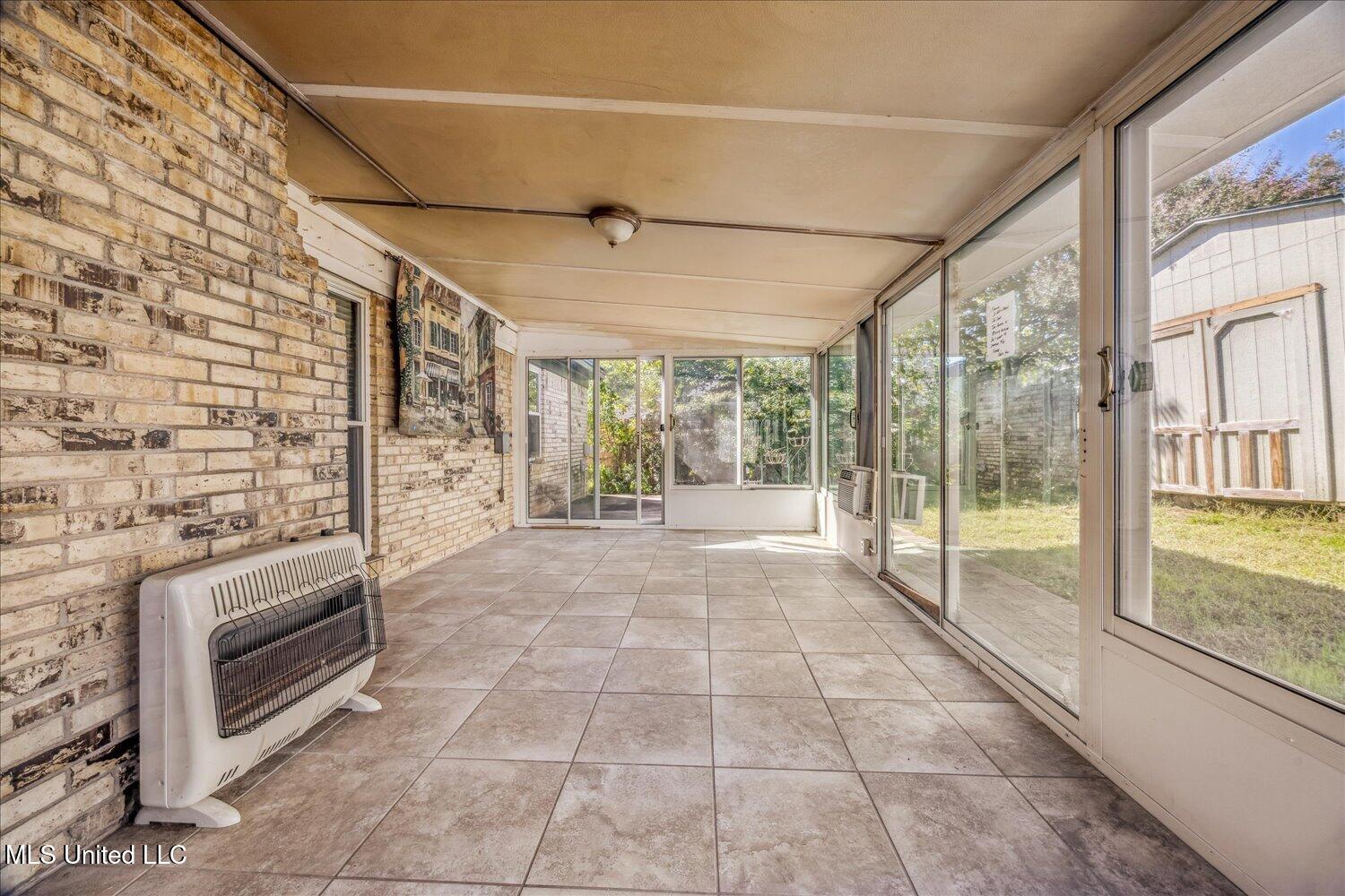 1776 Brown Cove Property Photo 20