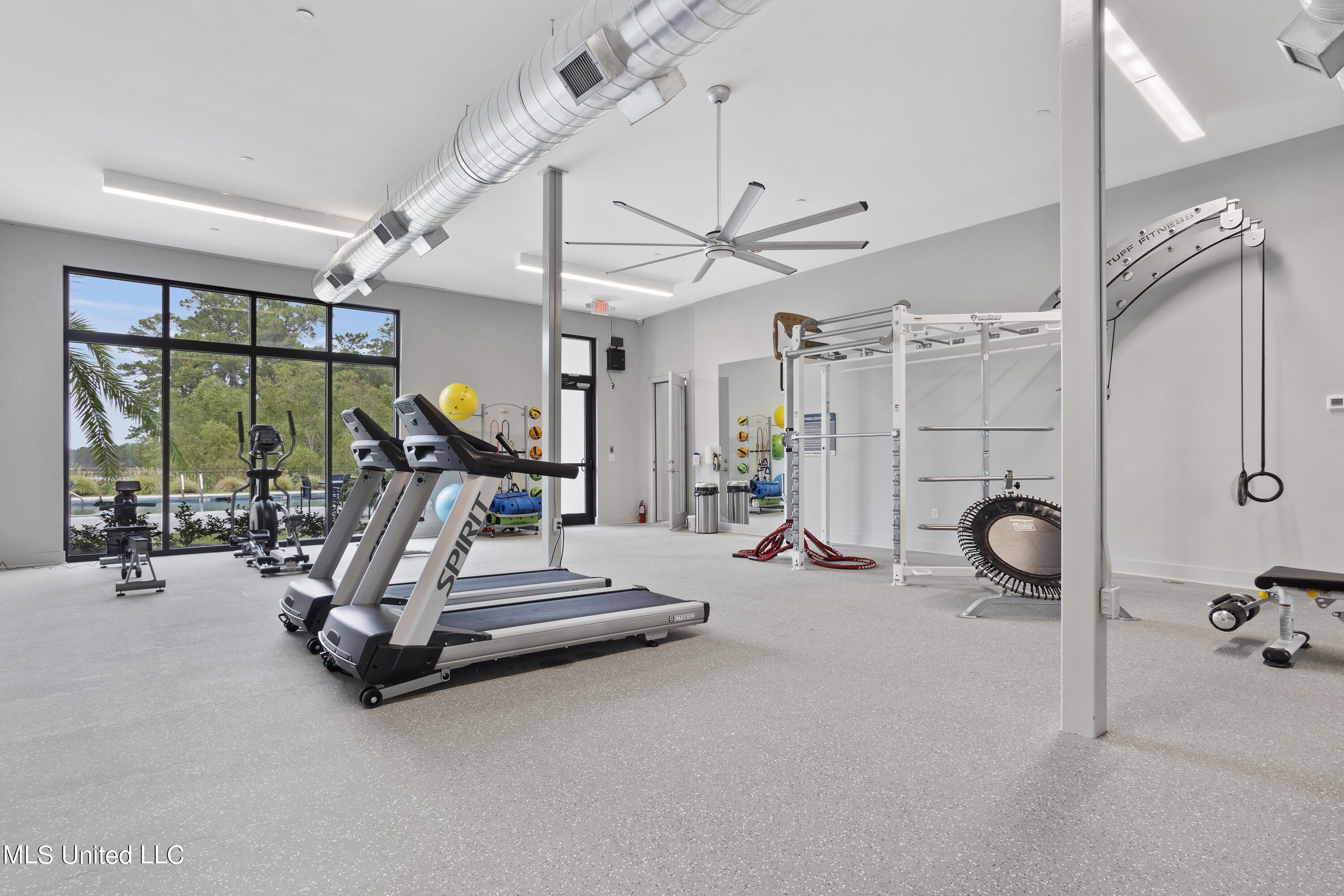 2501 Bienville Boulevard Property Photo 36