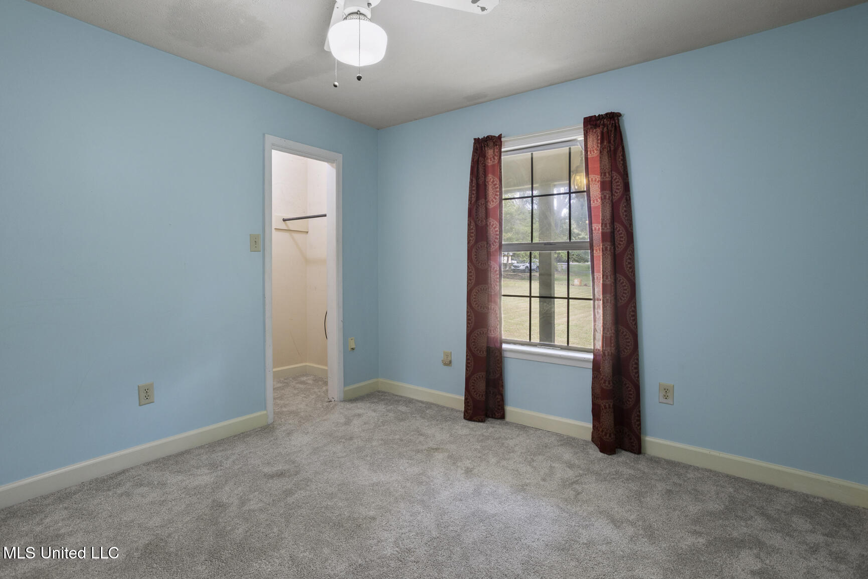 18899 Midway Road Property Photo 28