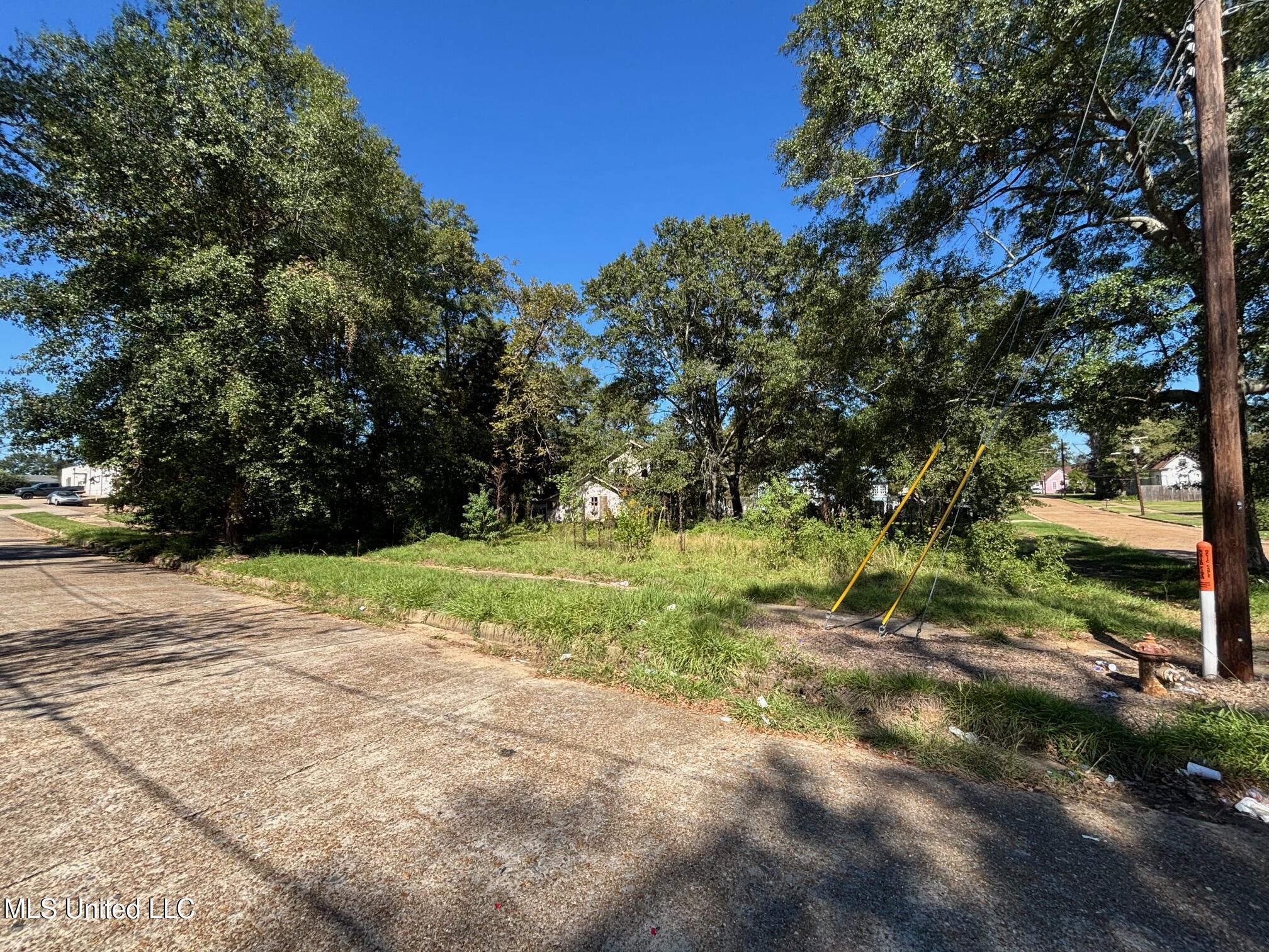 N Front Street Property Photo 1