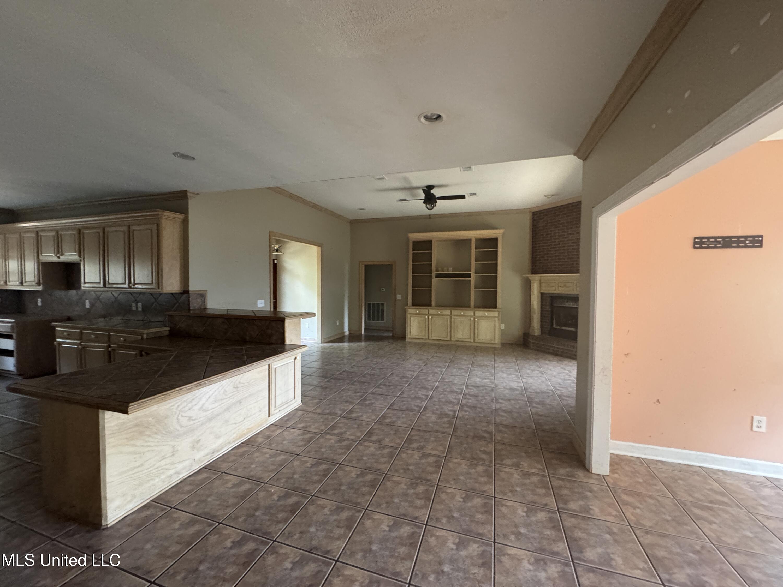 316 Southhaven Drive Property Photo 7