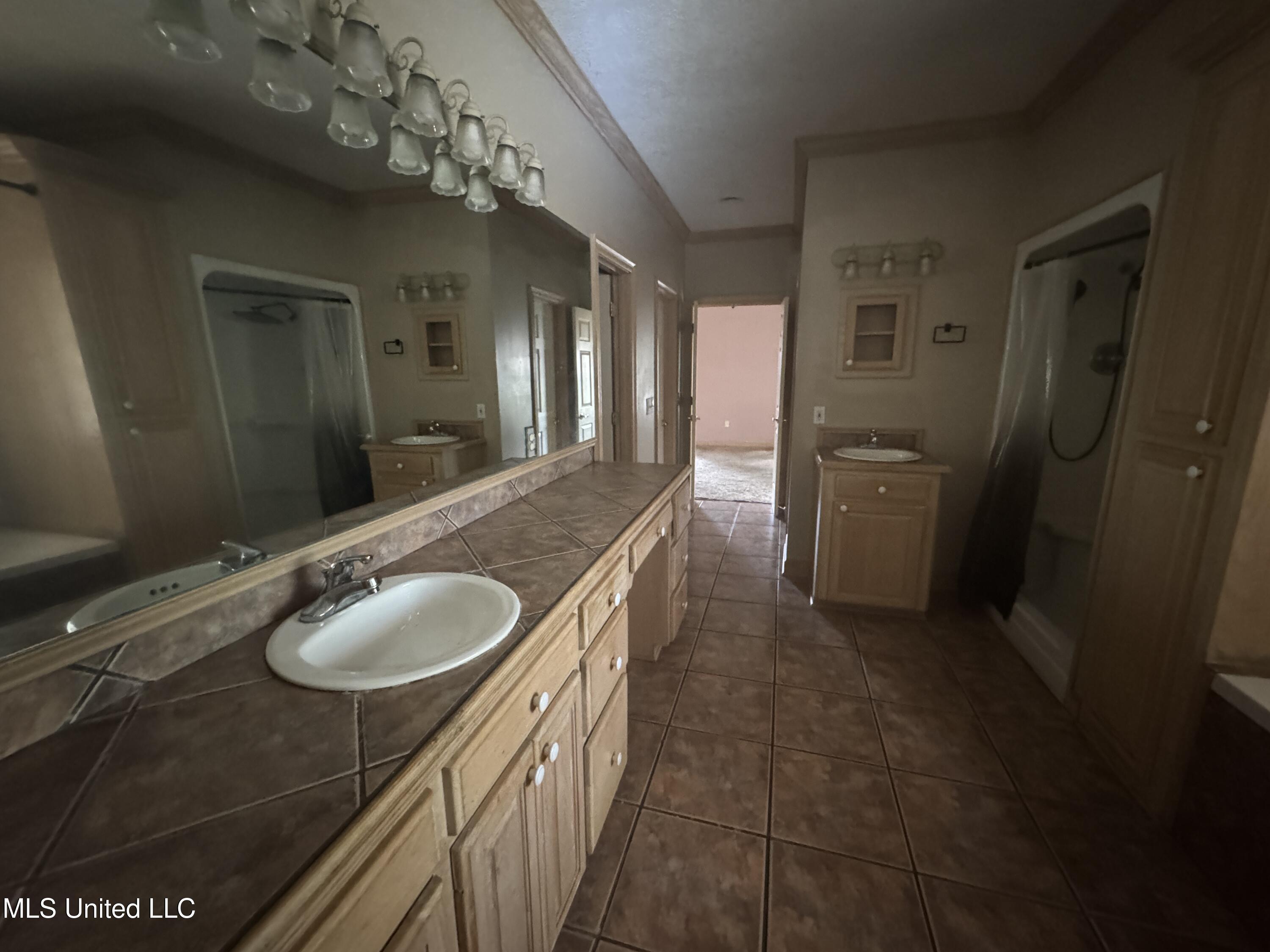 316 Southhaven Drive Property Photo 9