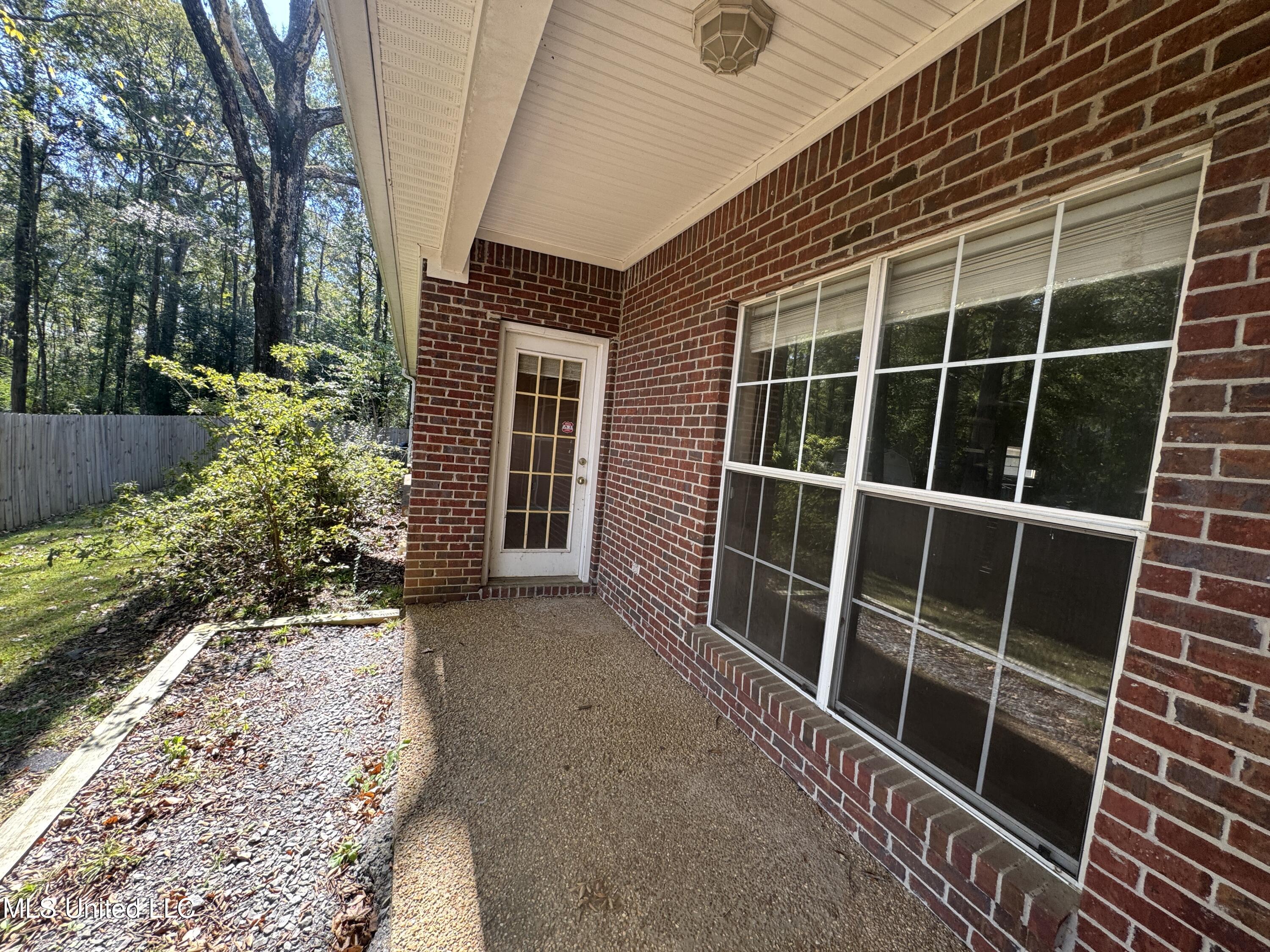 316 Southhaven Drive Property Photo 17