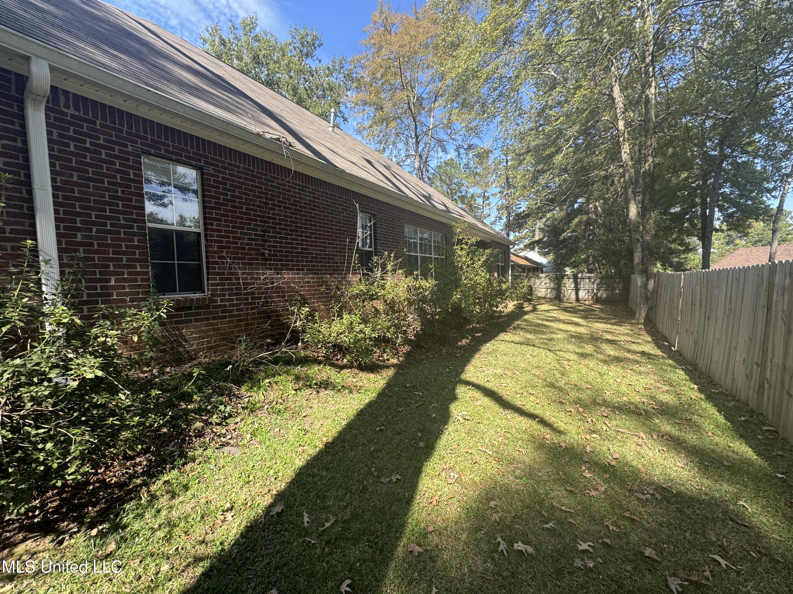 316 Southhaven Drive Property Photo 18