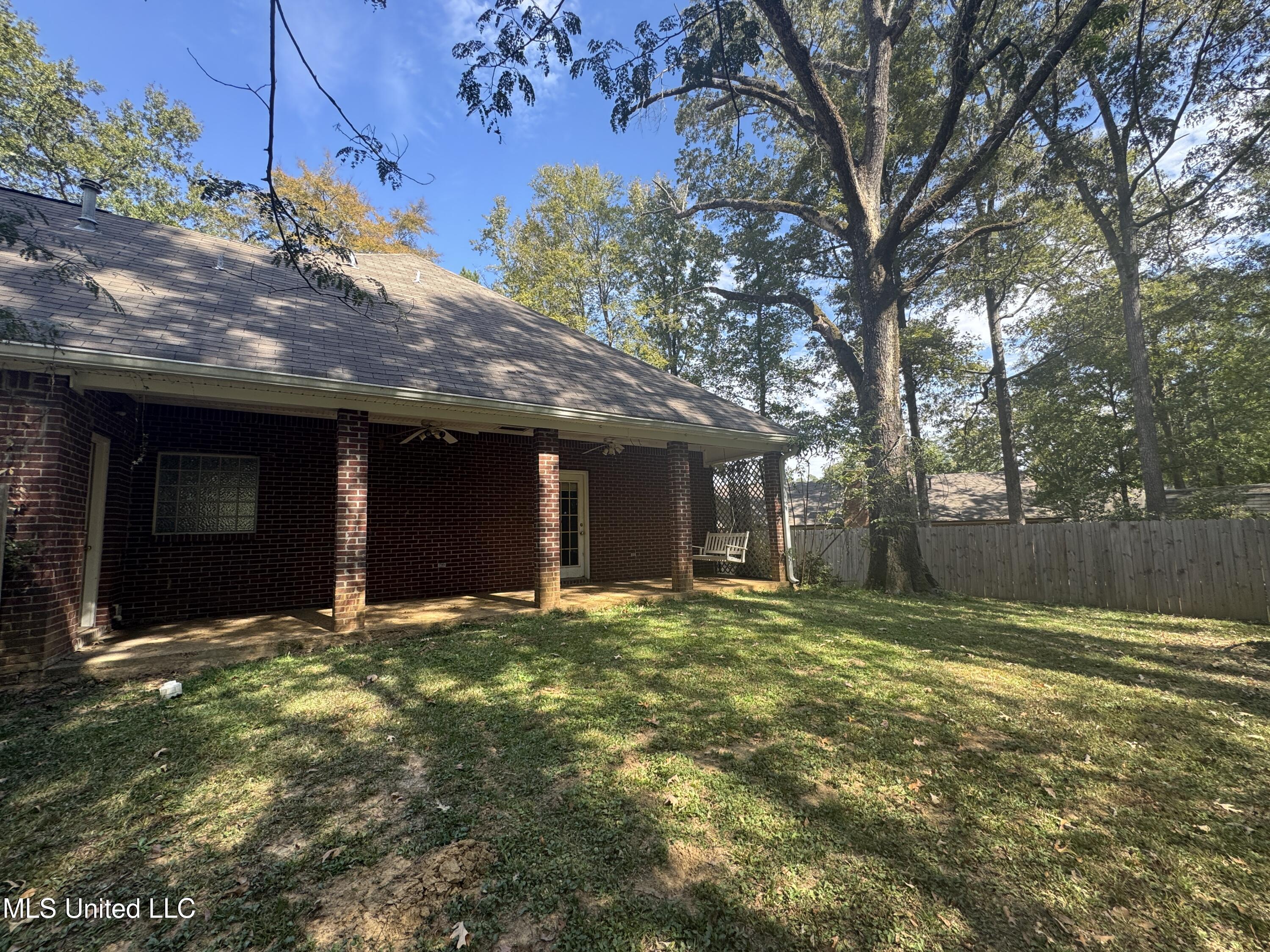 316 Southhaven Drive Property Photo 20