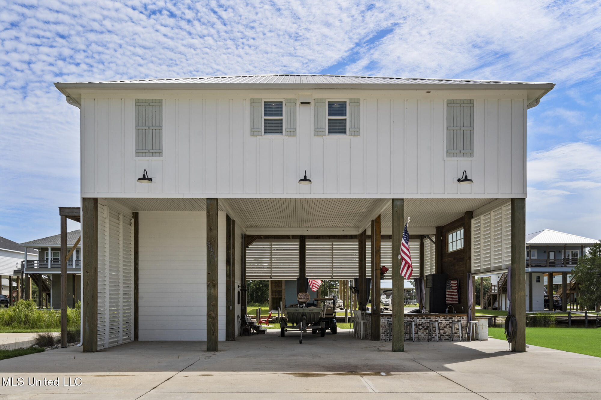 4021 Blue Jay Street Property Photo 1