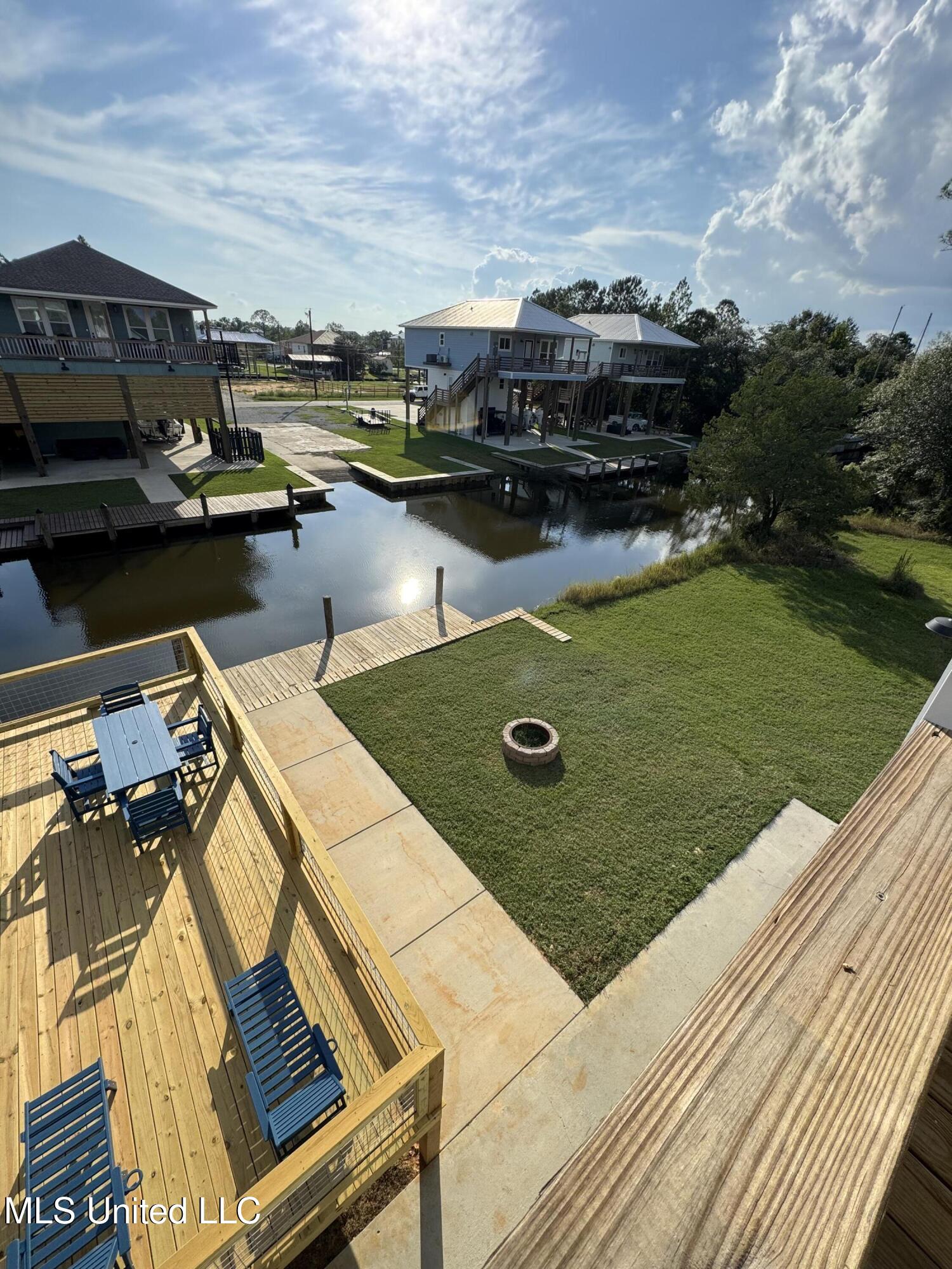 4021 Blue Jay Street Property Photo 32