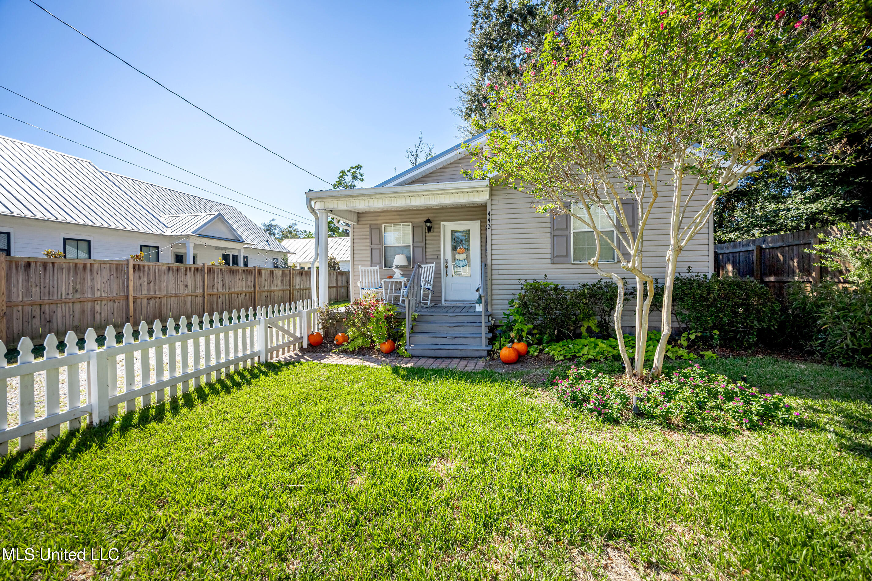 443 Bills Avenue Property Photo 1