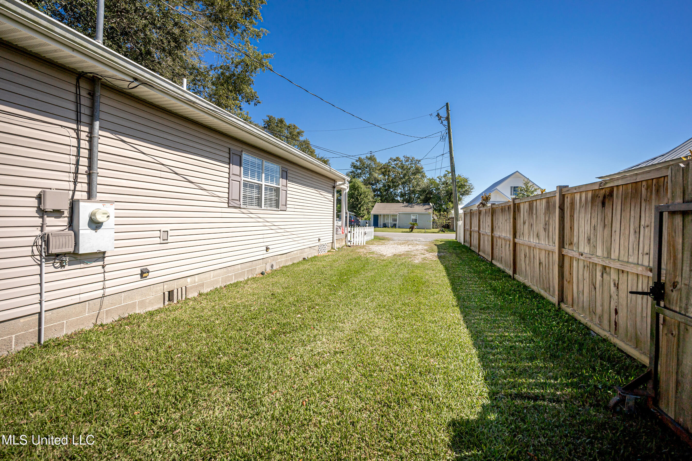 443 Bills Avenue Property Photo 49