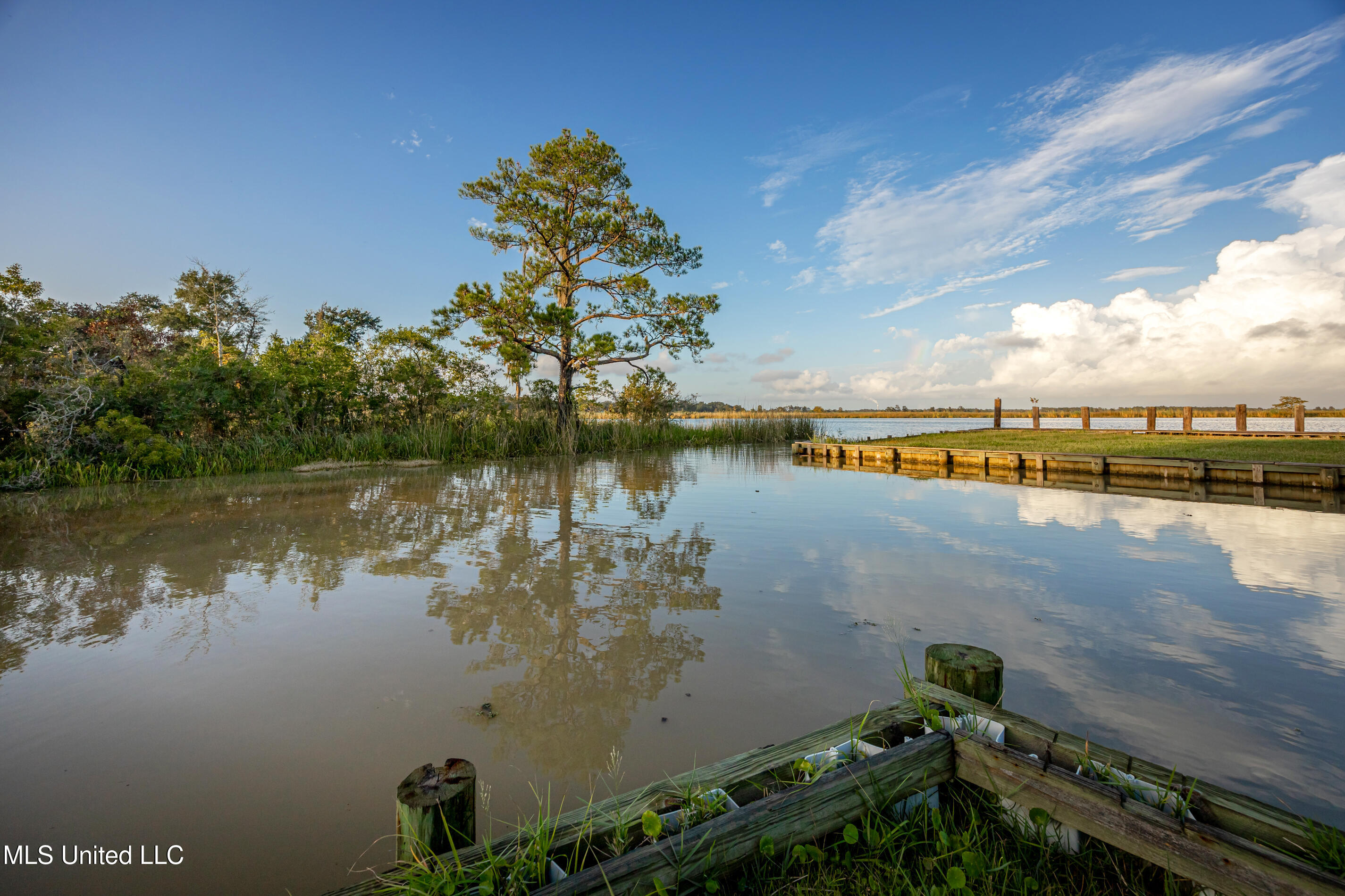1102 Stanfield Point Road Property Photo 10
