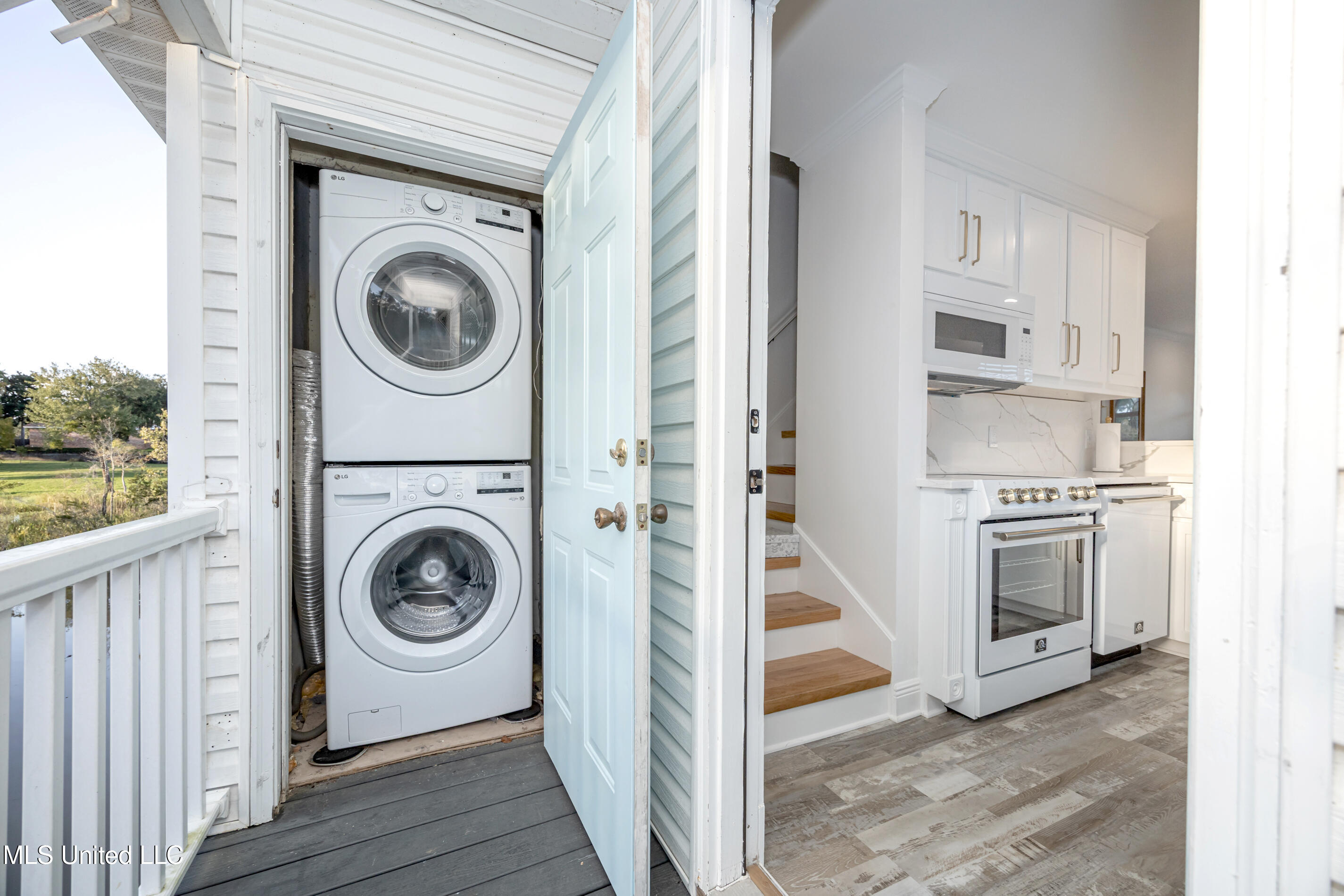 1102 Stanfield Point Road Property Photo 31