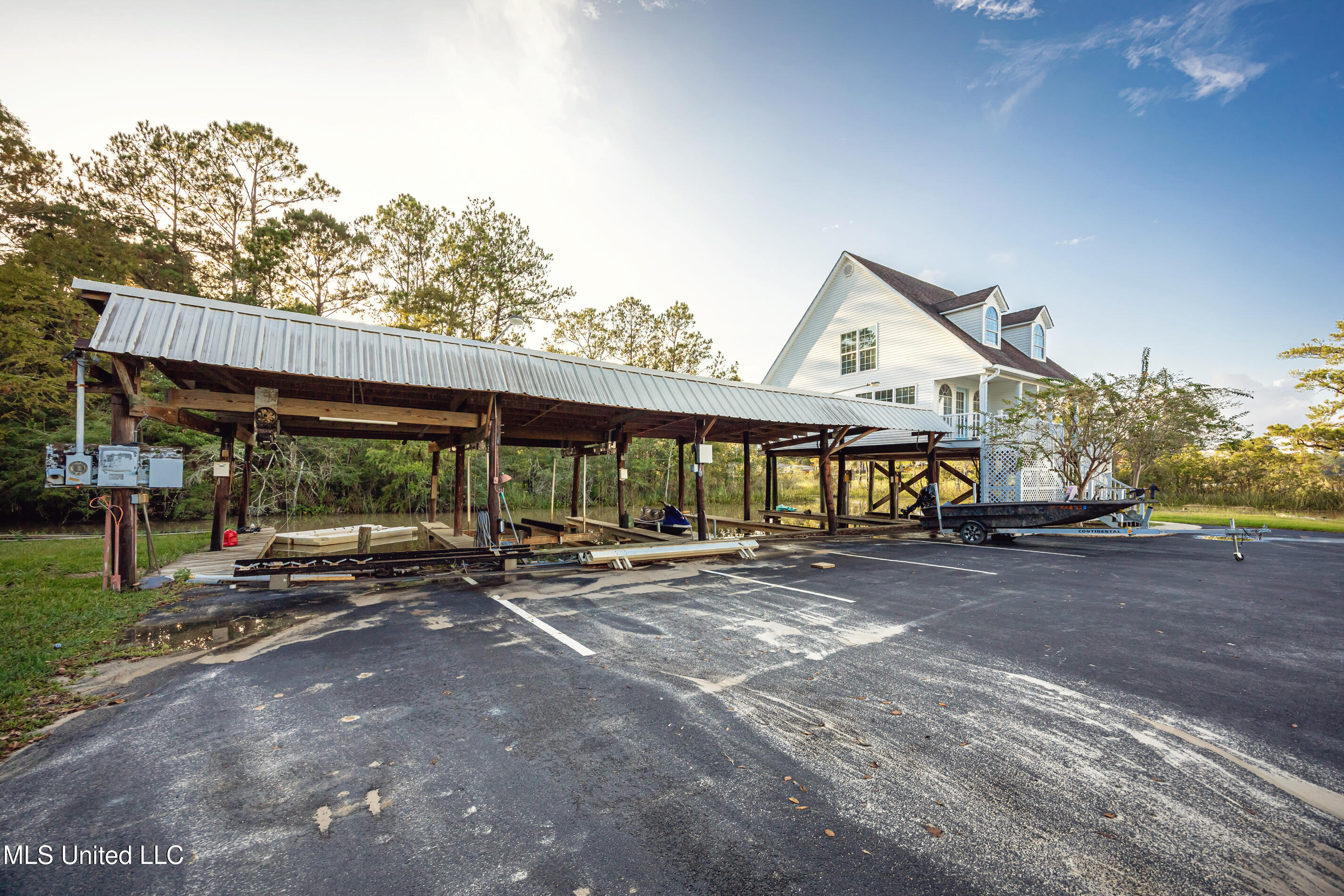 1102 Stanfield Point Road Property Photo 47