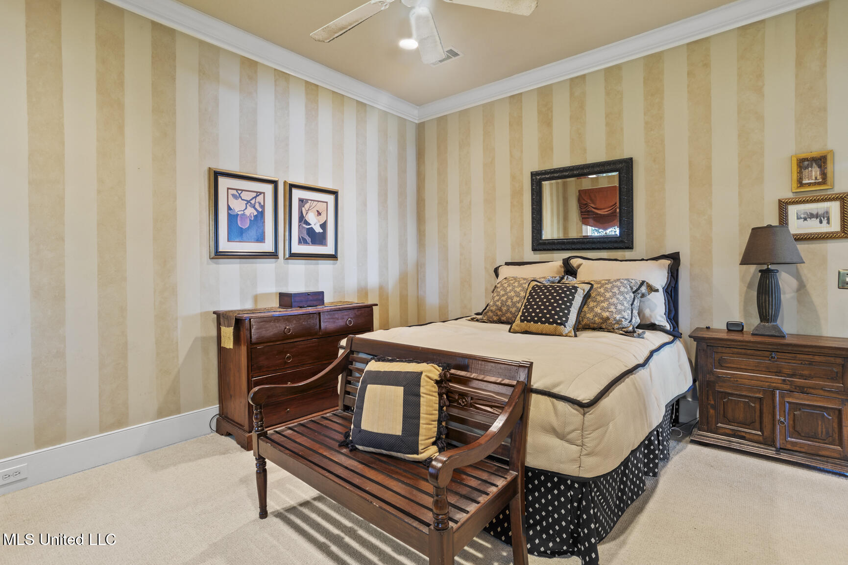 106 Colony Crown Property Photo 22