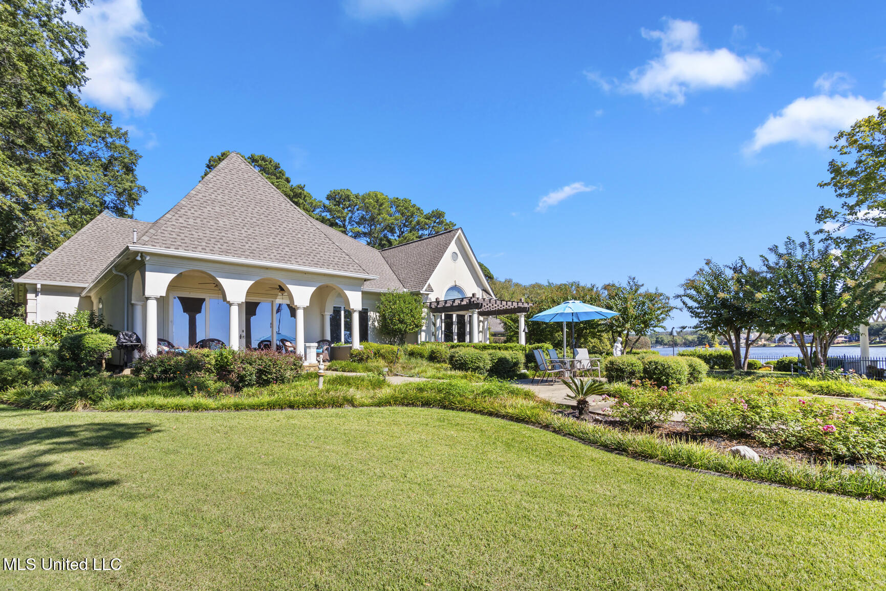106 Colony Crown Property Photo 35