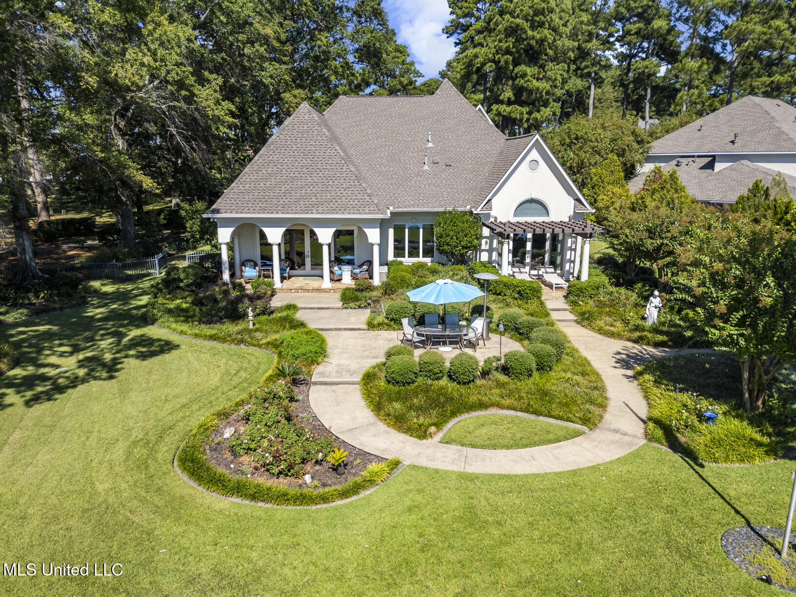 106 Colony Crown Property Photo 38