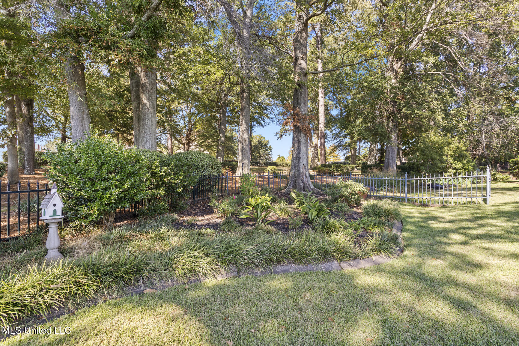 106 Colony Crown Property Photo 48