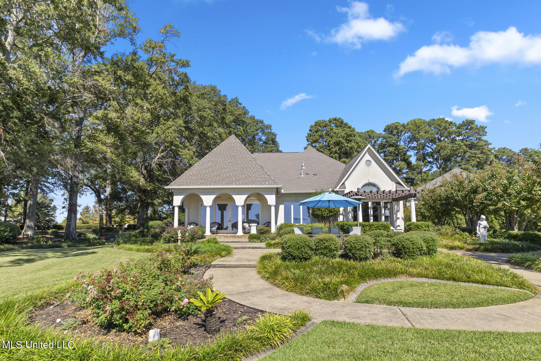 106 Colony Crown Property Photo 56