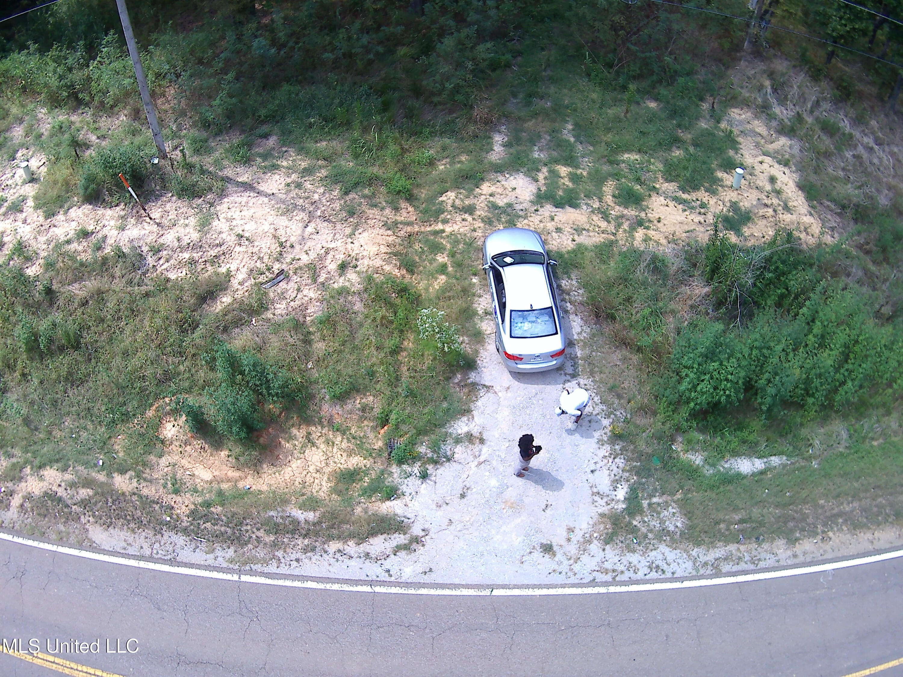 1419 Cayce Road Property Photo 2