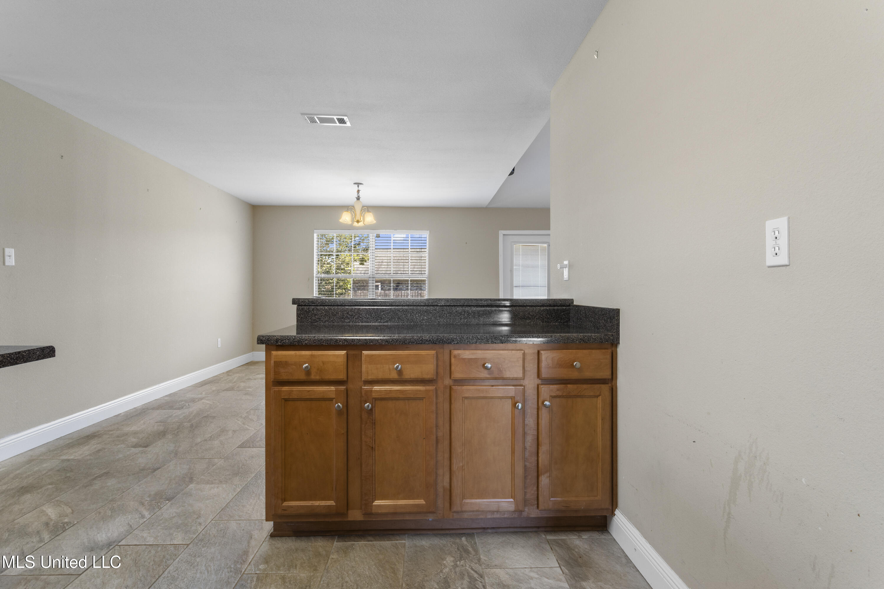 11319 Camelot Estates Drive Property Photo 20