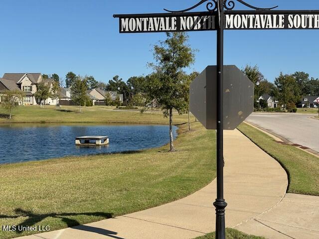 5277 N Montavale Property Photo 9