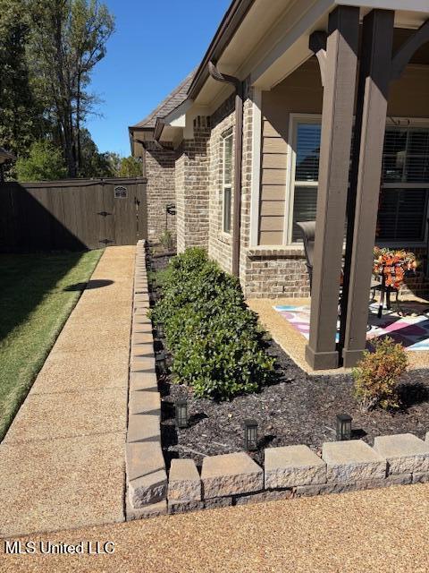 5277 N Montavale Property Photo 14