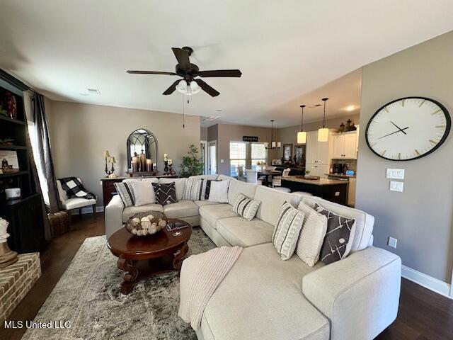 5277 N Montavale Property Photo 22