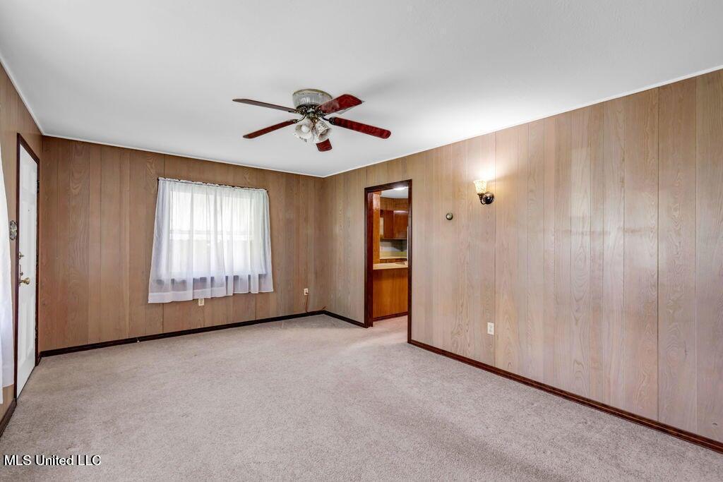 615 First Avenue Property Photo 13