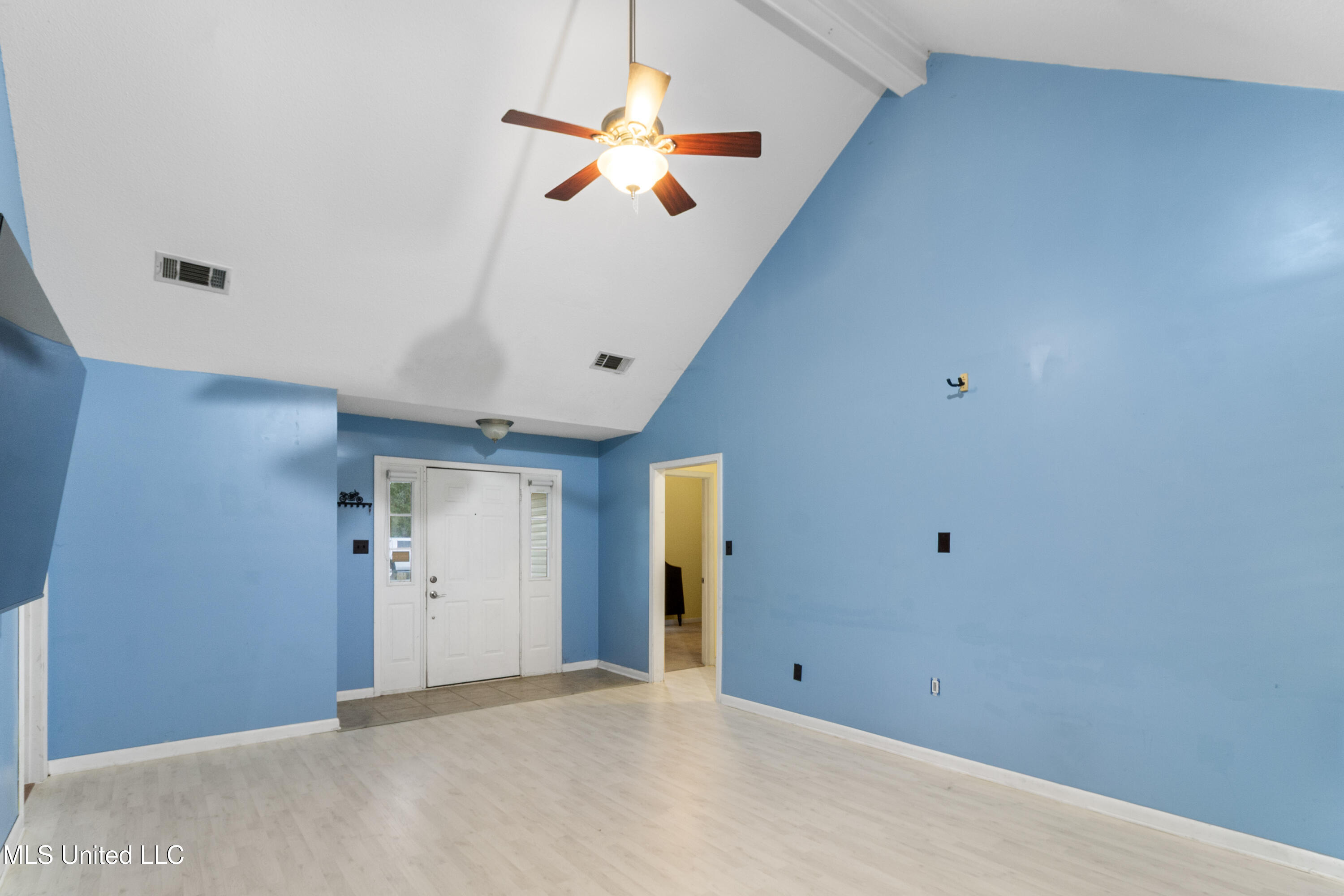 7020 Red Bud Lane Property Photo 16