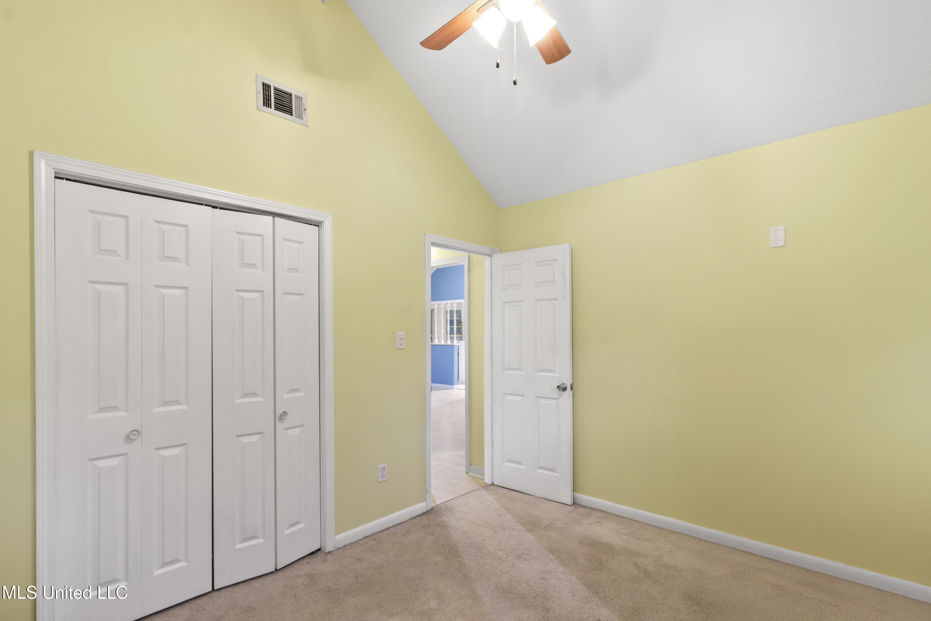 7020 Red Bud Lane Property Photo 19