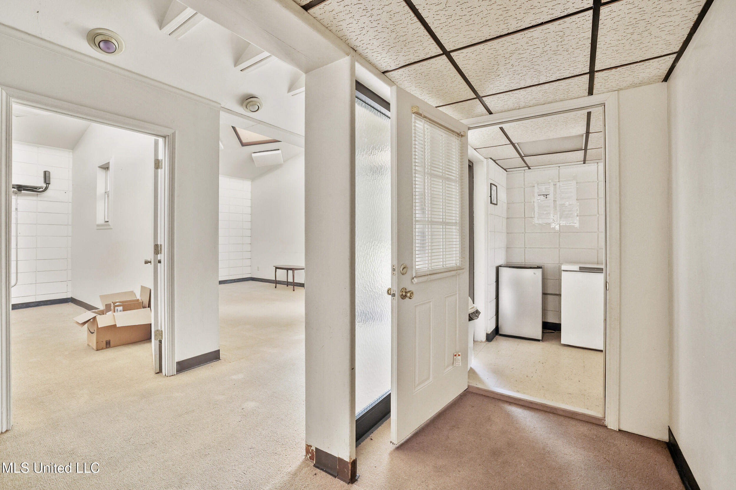 1350 N Clark Avenue Property Photo 34