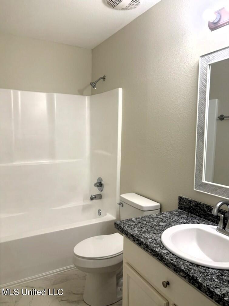 13111 Andy Drive Property Photo 13