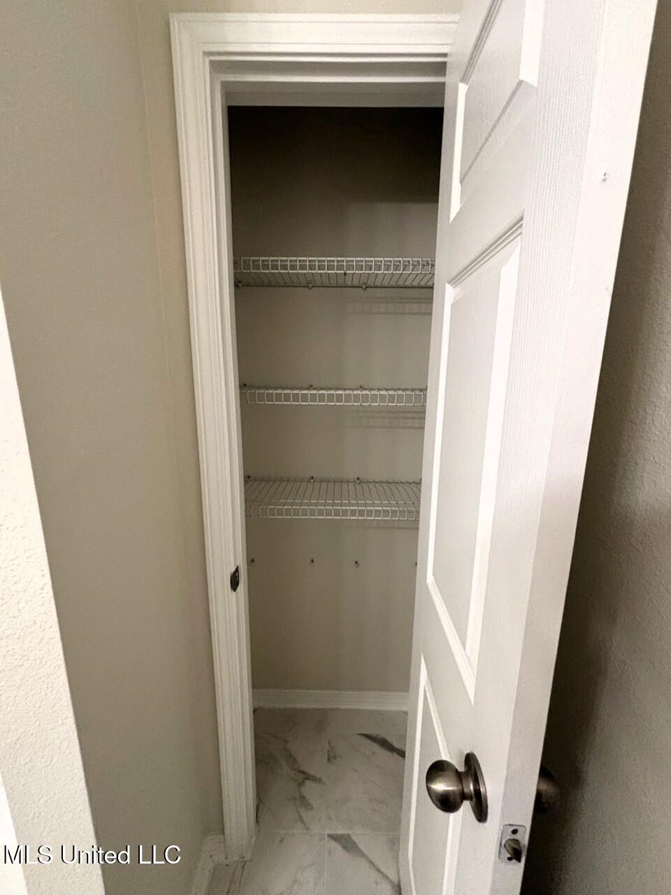 13111 Andy Drive Property Photo 14