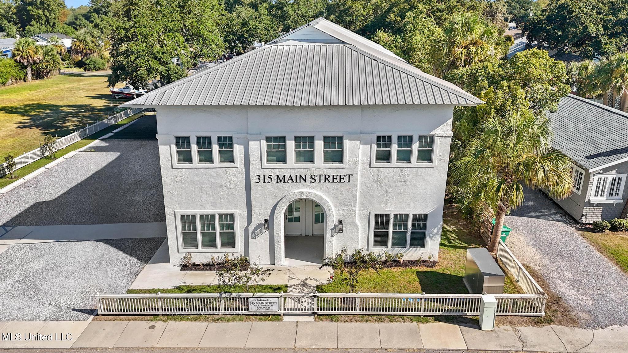 315 Main Street Property Photo 1